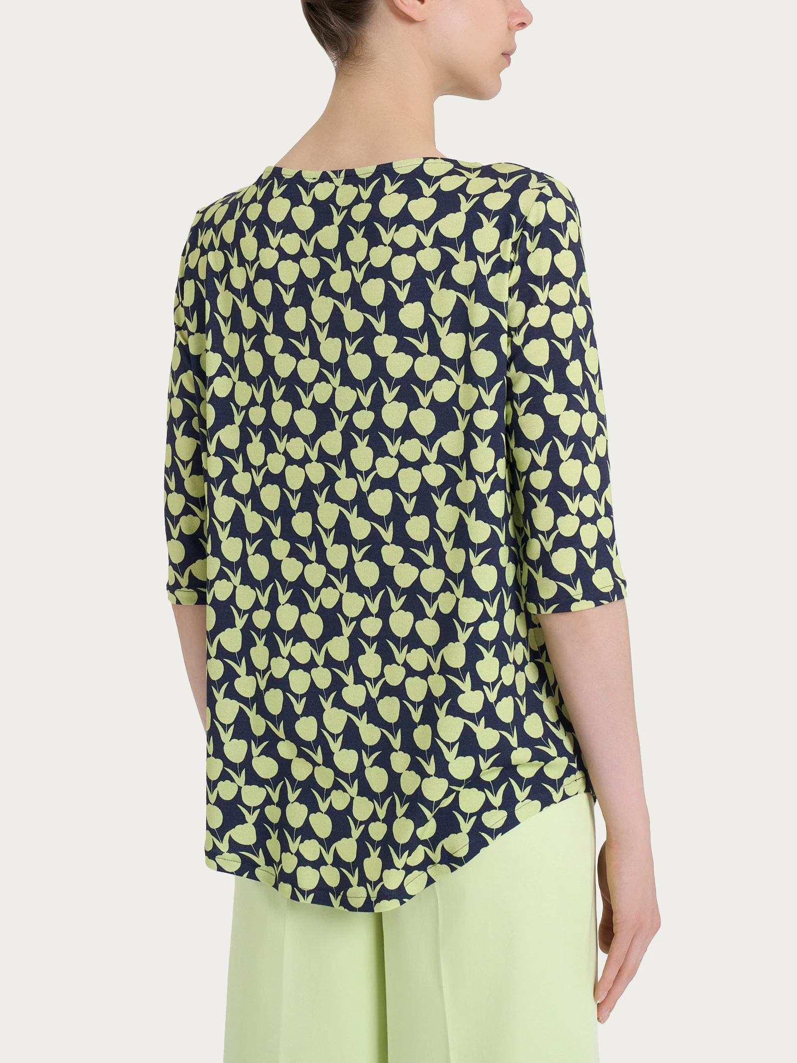 Maglietta a barchetta con tulips pattern in jersey di viscosa Crêpe - Fant. Shadow Lime - Image 2