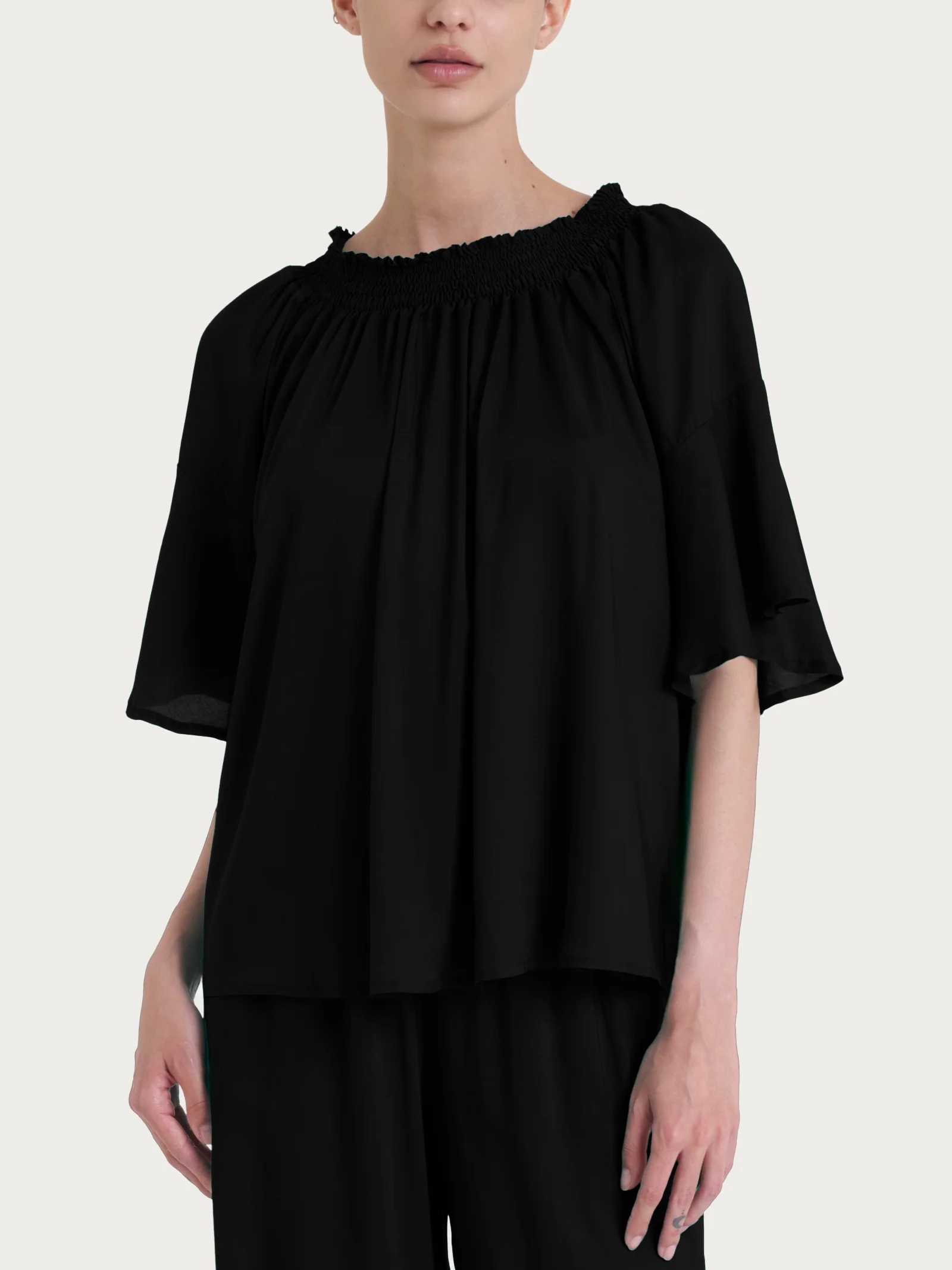 Maglietta arricciata in EcoSeta - Nero - Image 2