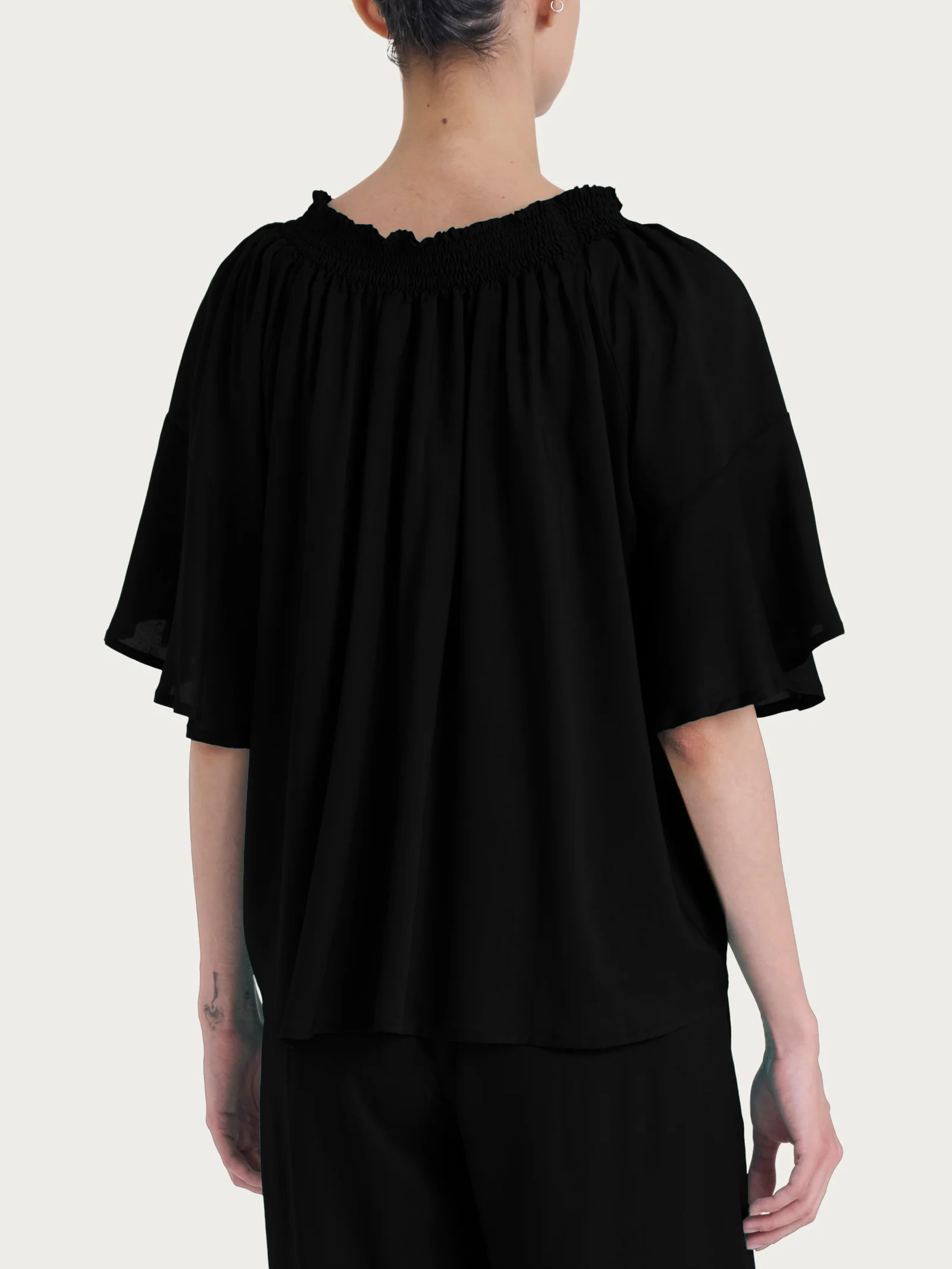 Maglietta arricciata in EcoSeta - Nero - Image 4