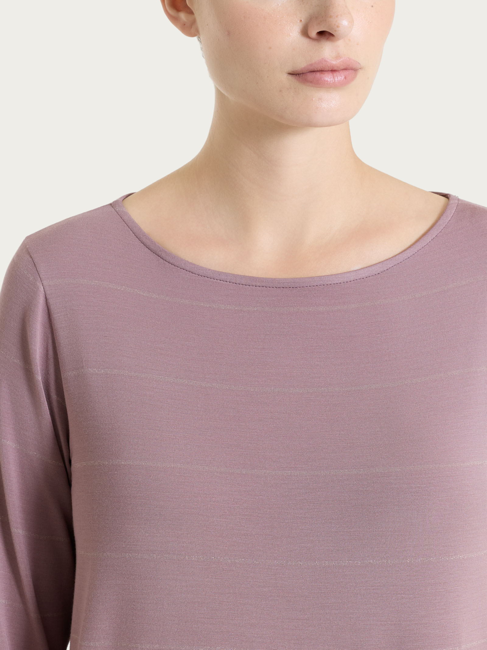Maglietta con collo a barchetta e micro righe in Summer Light  - Fant. Twilight Mauve - Image 4