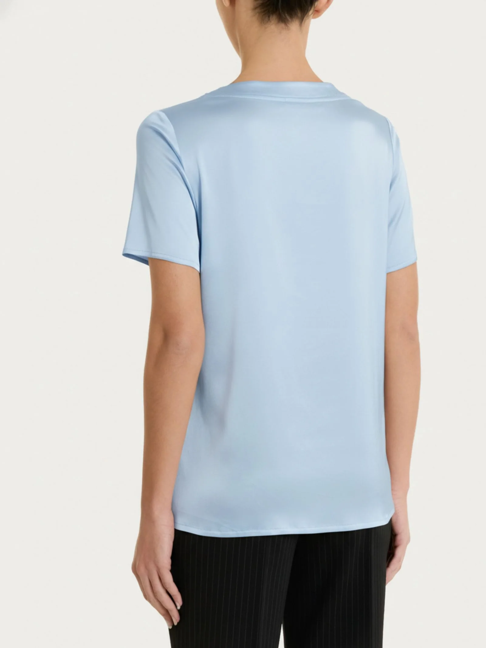 Maglietta con manica corta in Stretch Satin - Dusty Blue - Image 2