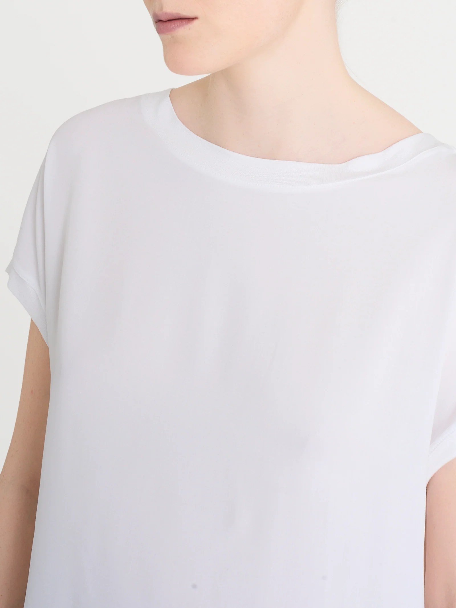 Maglietta con manica corta kimono in Misto Viscosa - Bianco - Image 3