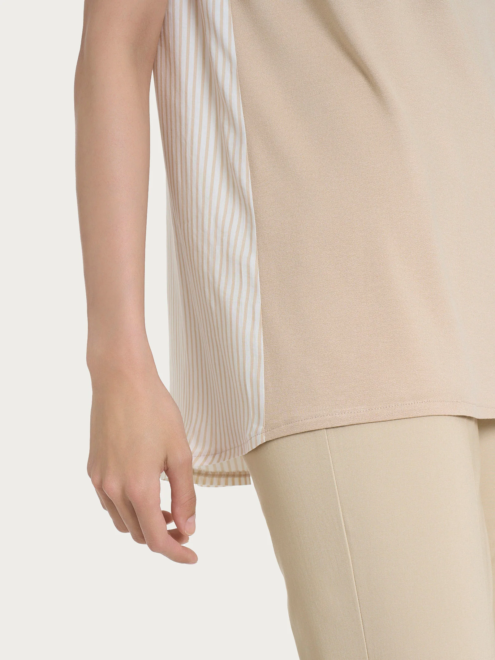 Maglietta con retro con stripes in Viscosa Summer - Fant. Irish Cream - Image 3