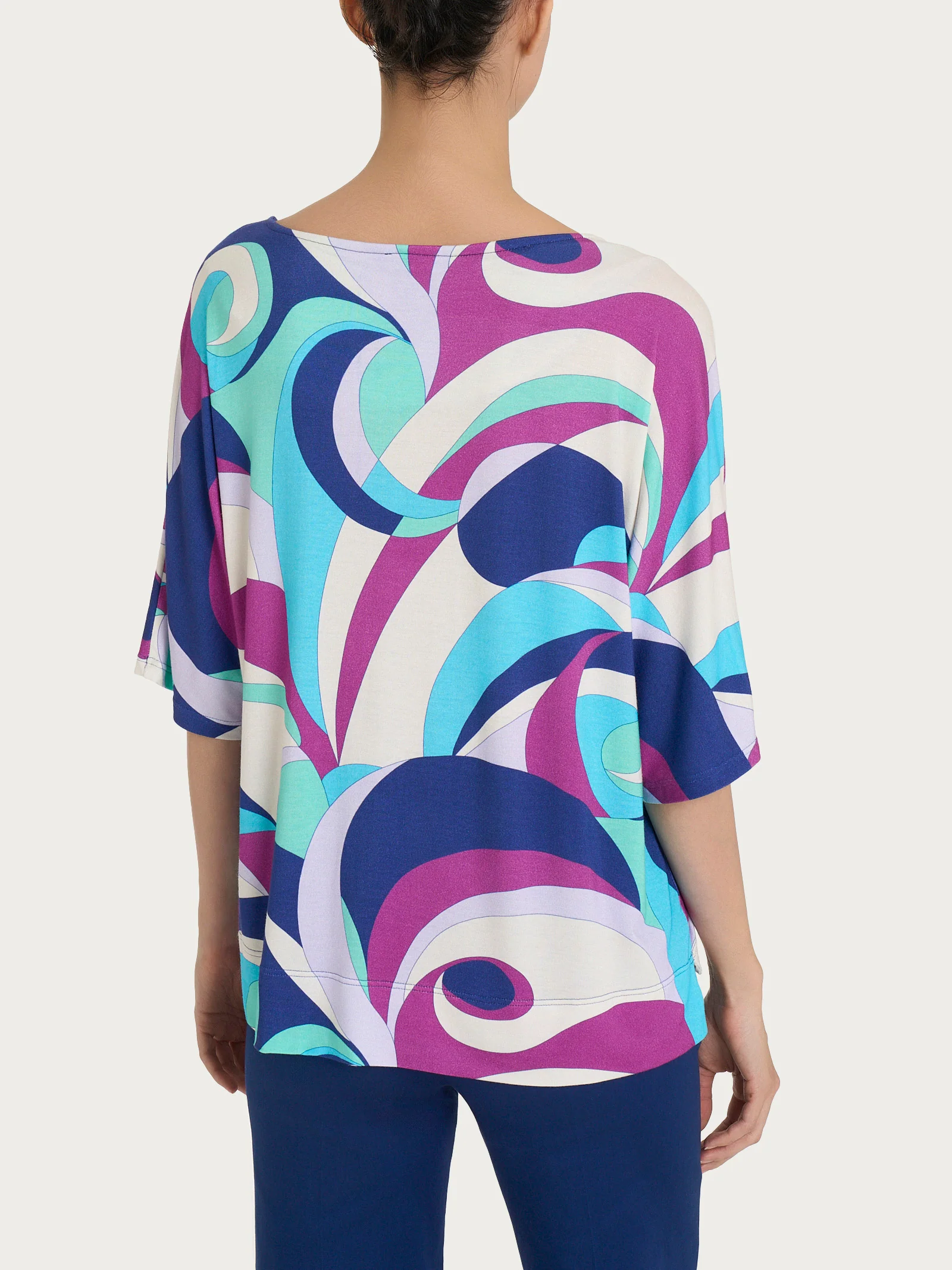Maglietta con scollo a barchetta e waves pattern in Viscosa Summer - Fant. Pool Blue - Image 2