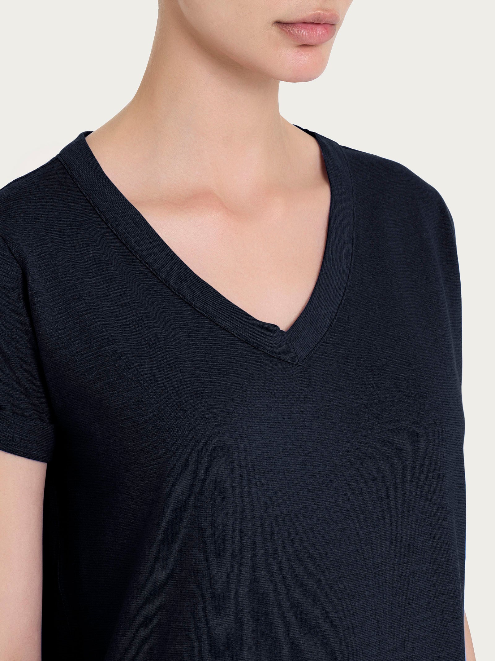 Maglietta con Scollo a V in slub jersey di cotone - Bleu - Image 3