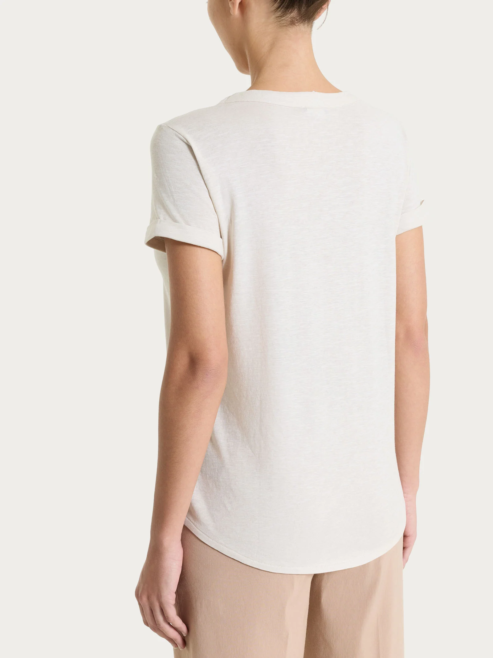 Maglietta con Scollo a V in slub jersey di cotone - Champignon - Image 2