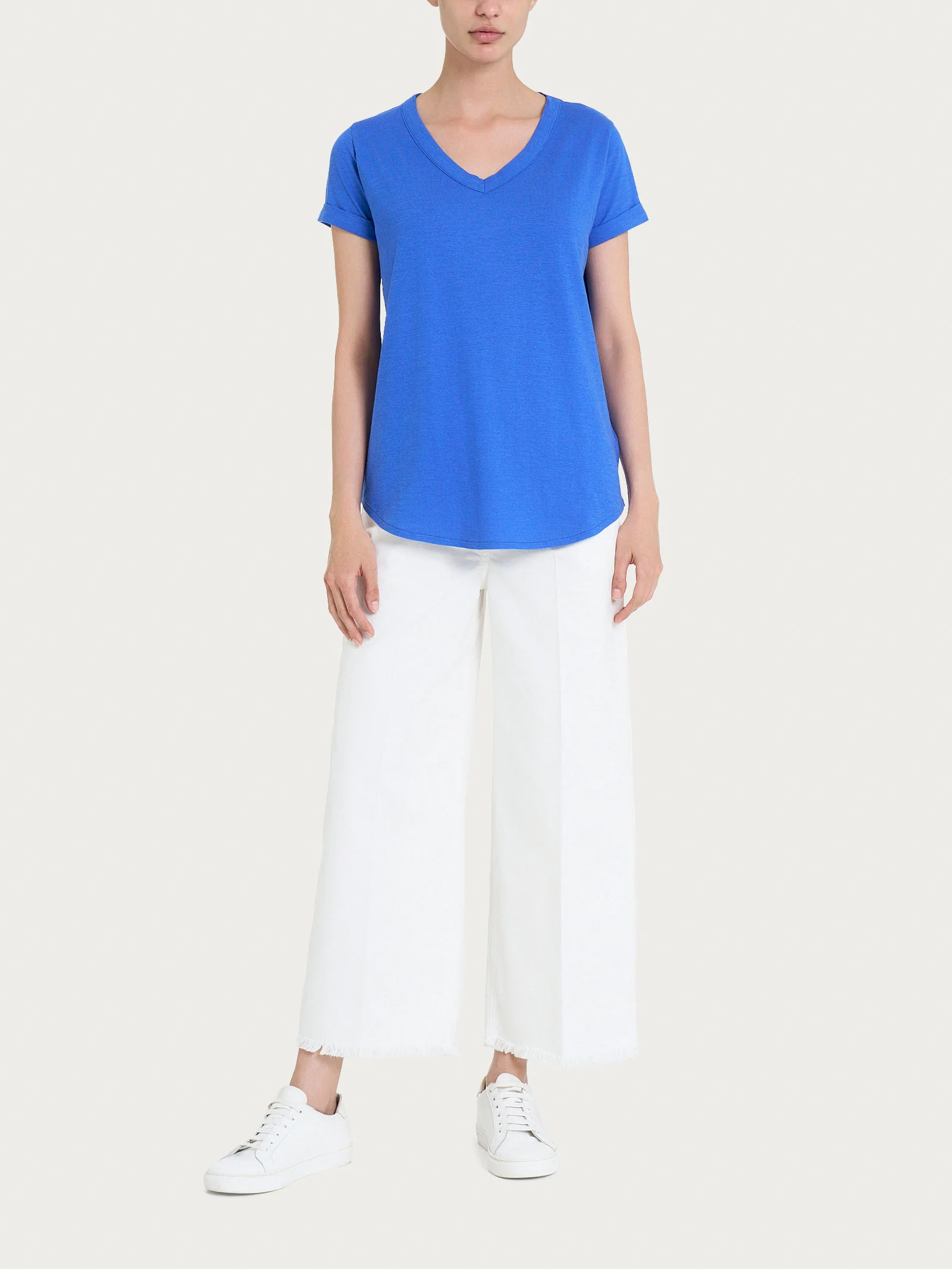 Maglietta con Scollo a V in slub jersey di cotone - Dazzling Blue - Image 4