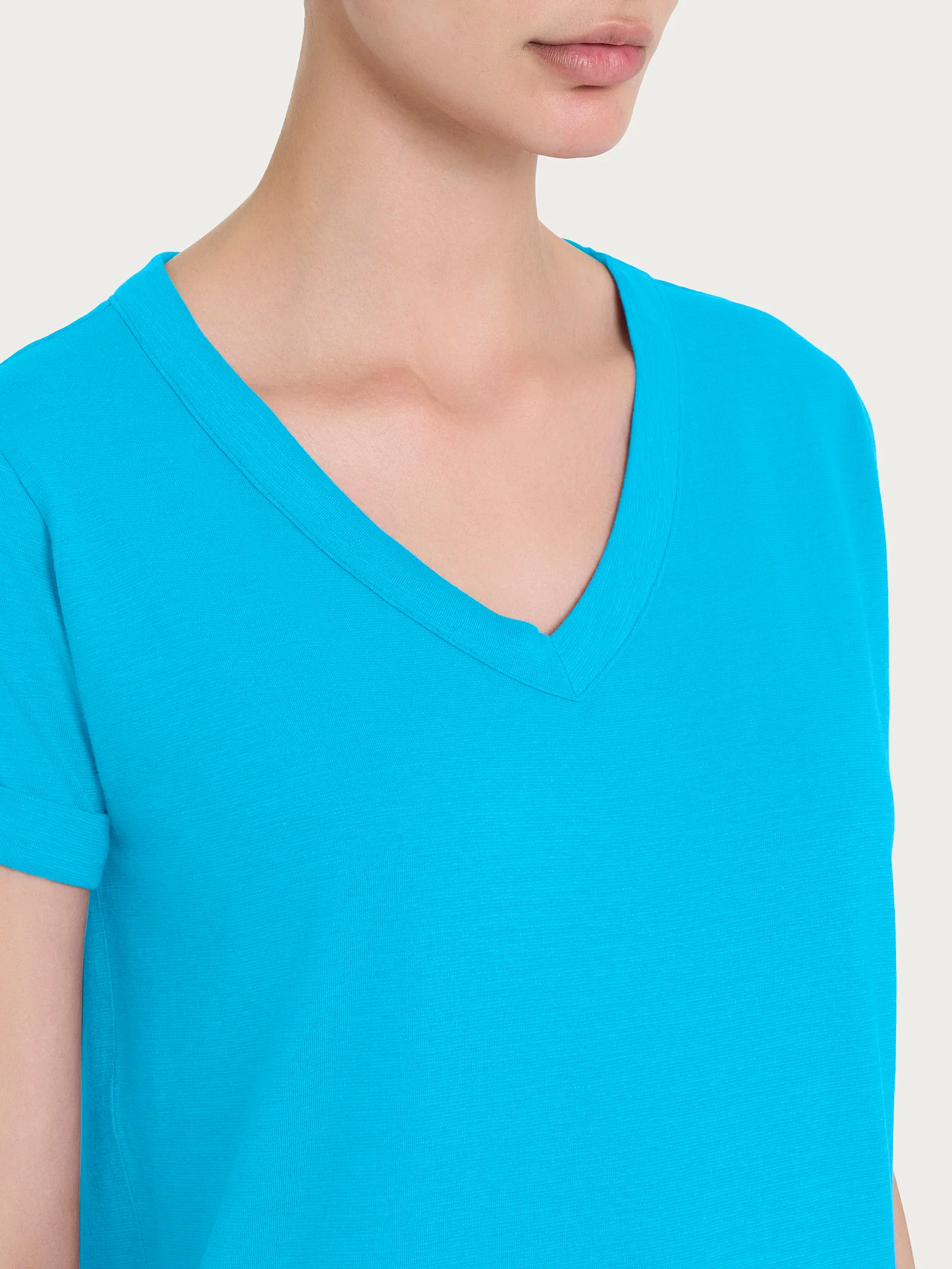 Maglietta con Scollo a V in slub jersey di cotone - Aquarius - Image 3