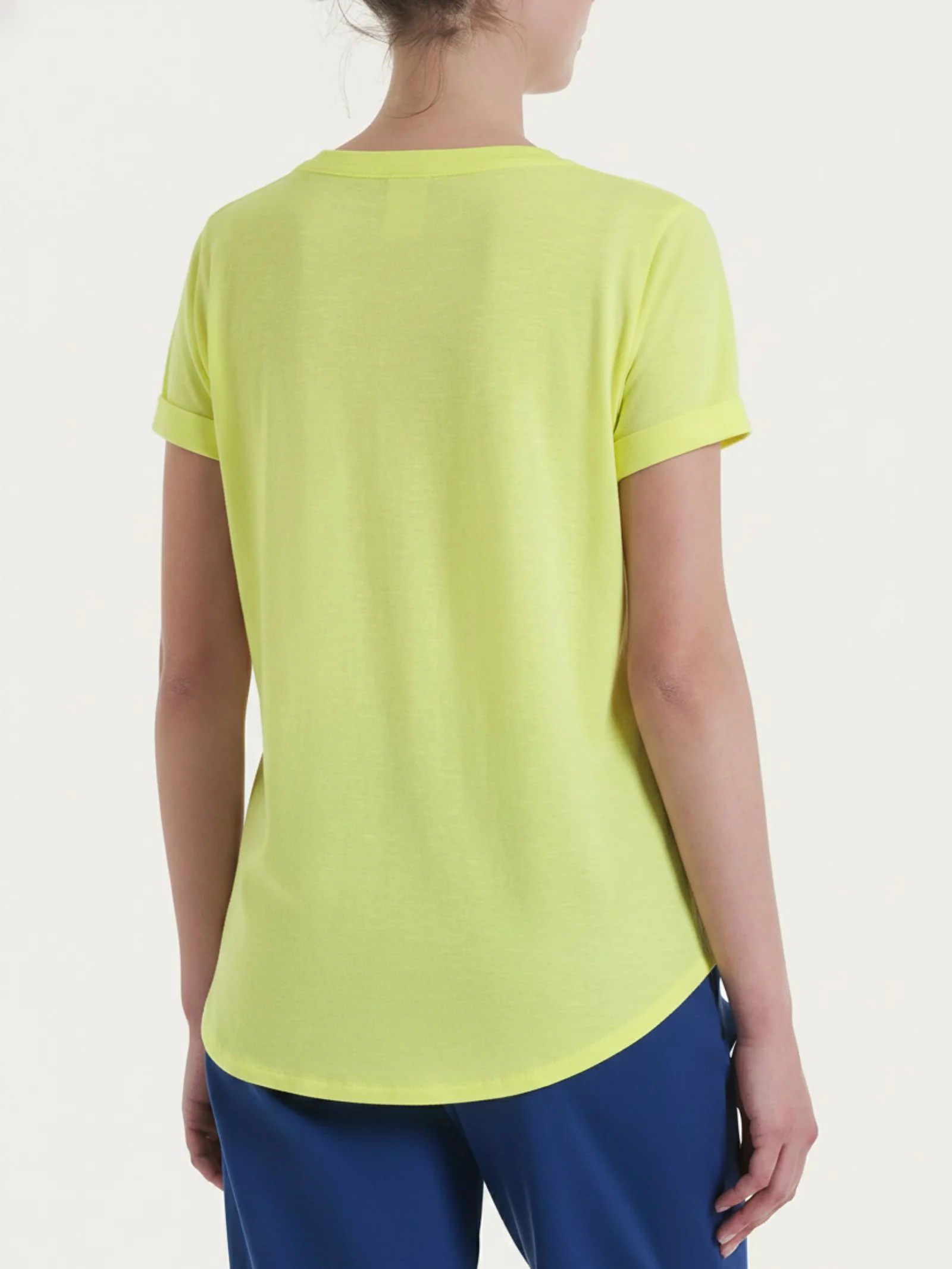 Maglietta con Scollo a V in slub jersey di cotone - Acacia - Image 2