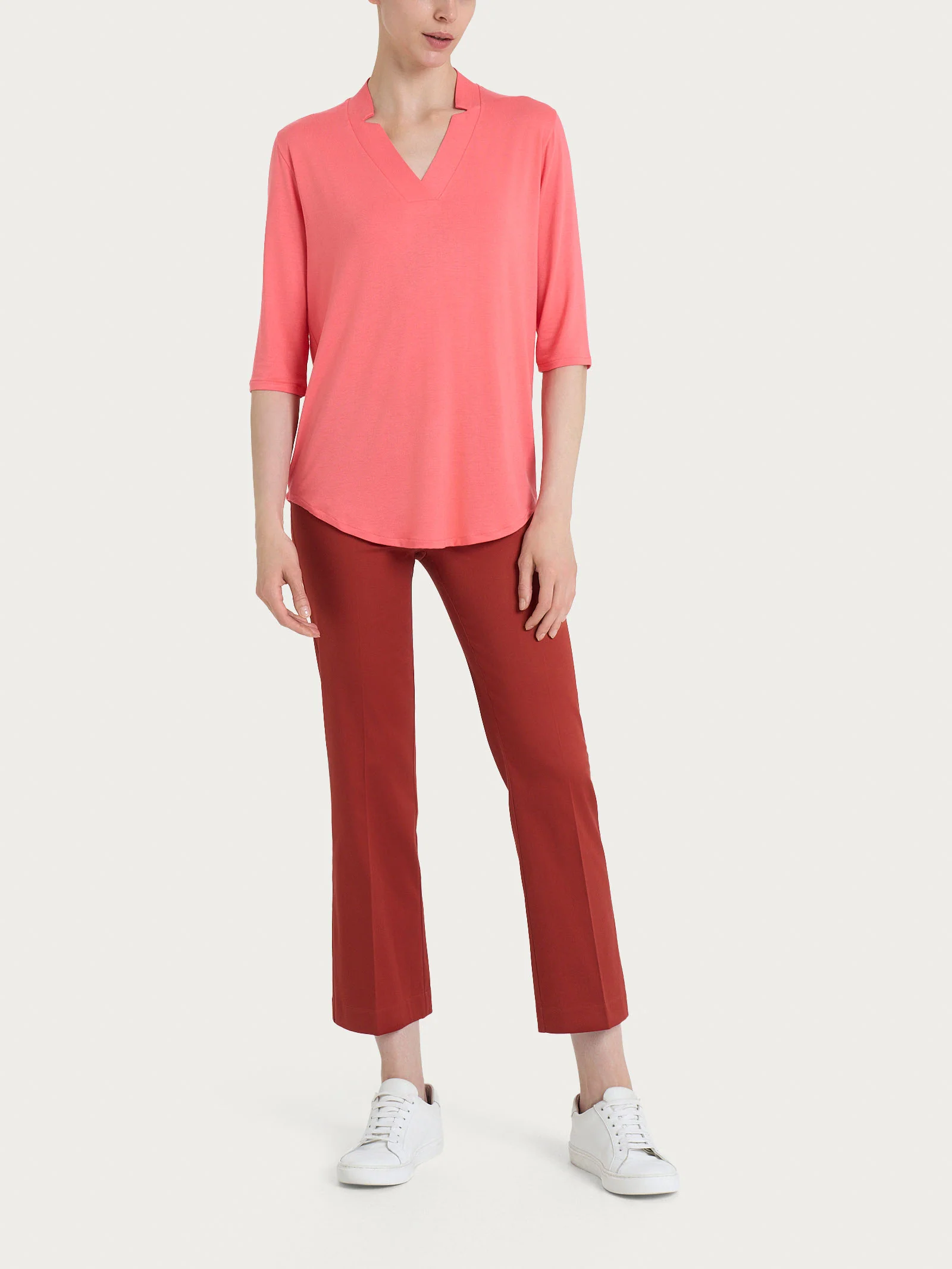 Maglietta con scollo a V in Viscosa Summer - Dubarry - Image 4