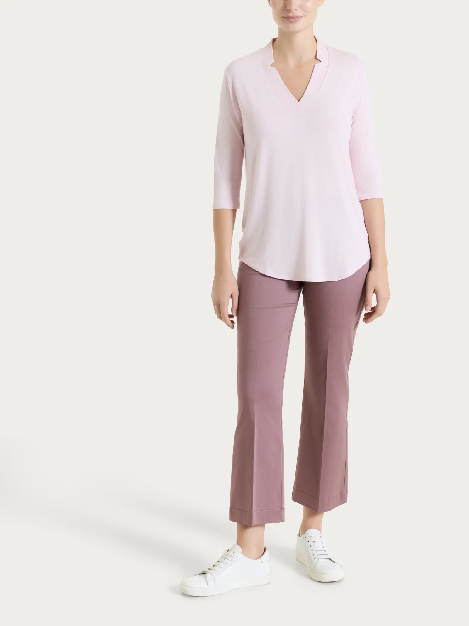Maglietta con scollo a V in Viscosa Summer - Pale Lilac - Image 5