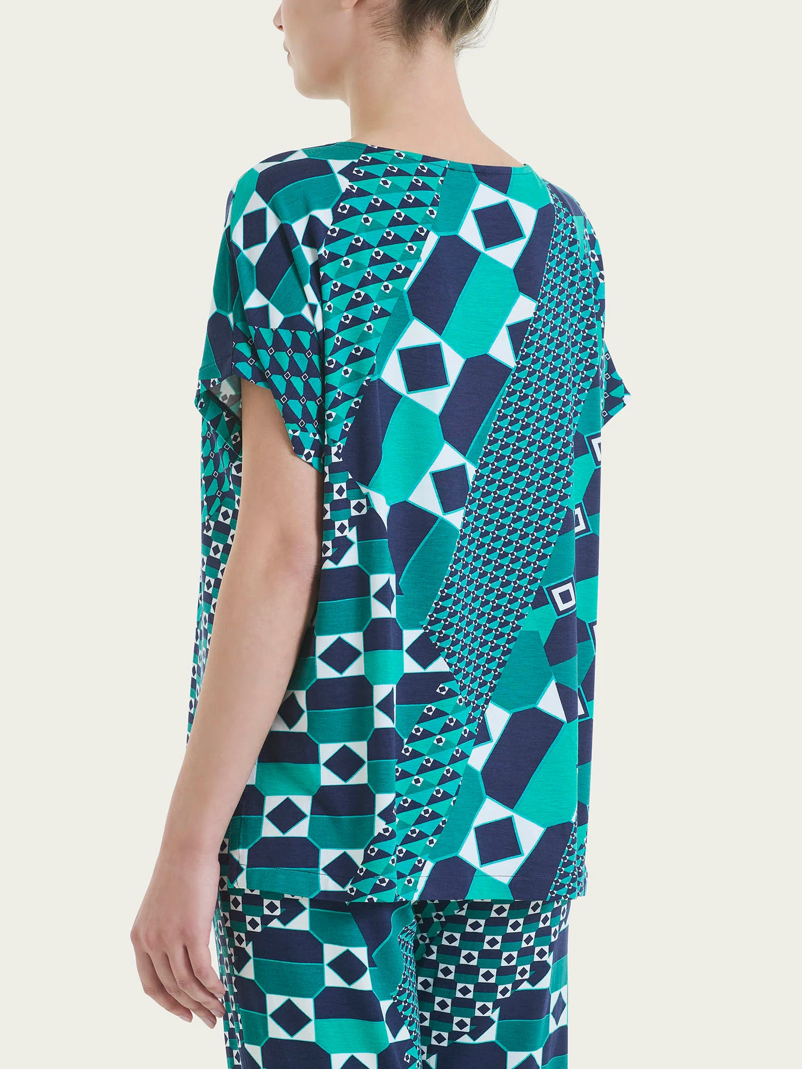 Maglietta girocollo con geometric pattern in Viscosa Summer  - Fant. Bayou - Image 2
