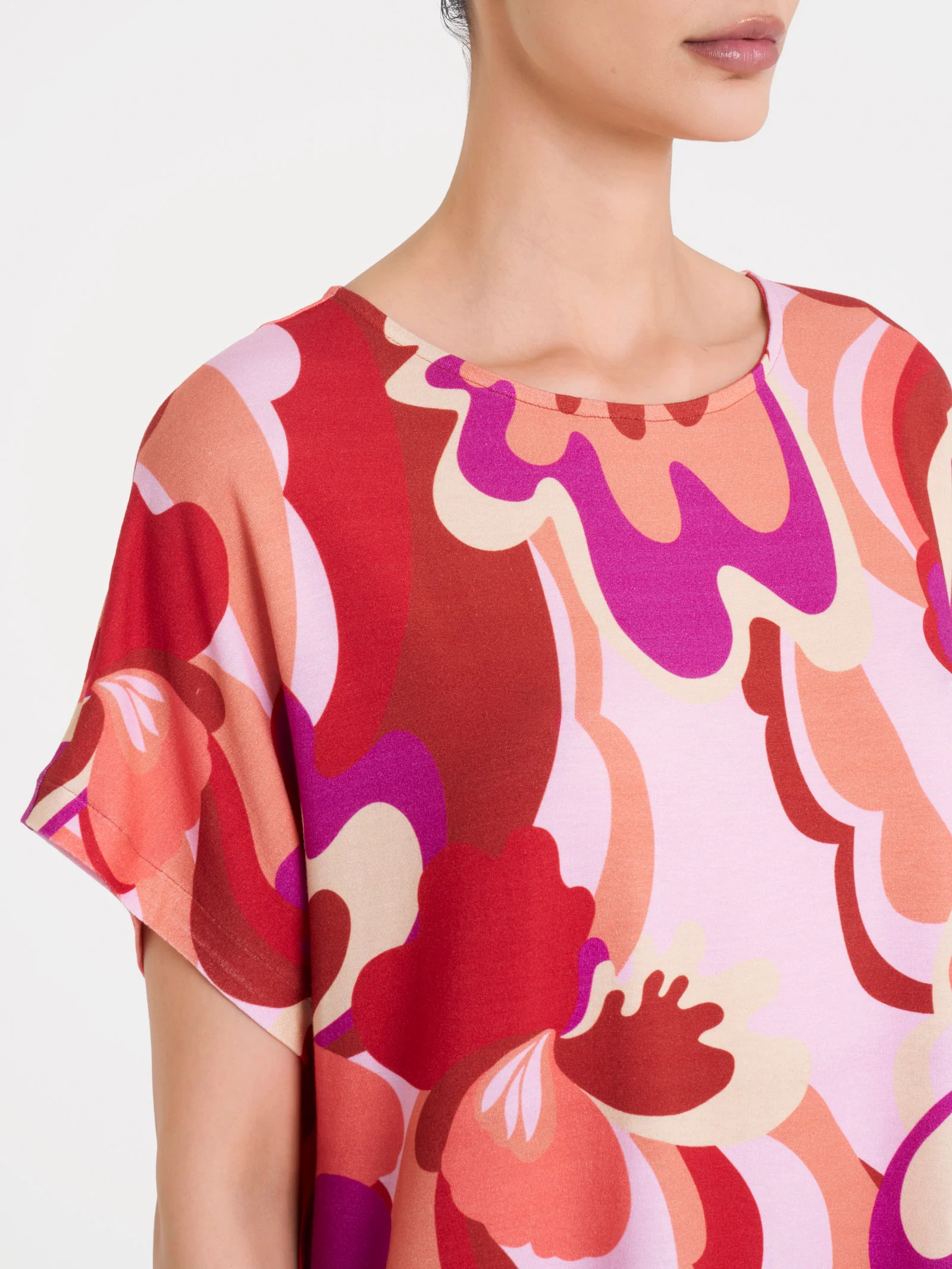 Maglietta girocollo con geometric pattern in Viscosa Summer  - Fant. Brandy Snifter - Image 3
