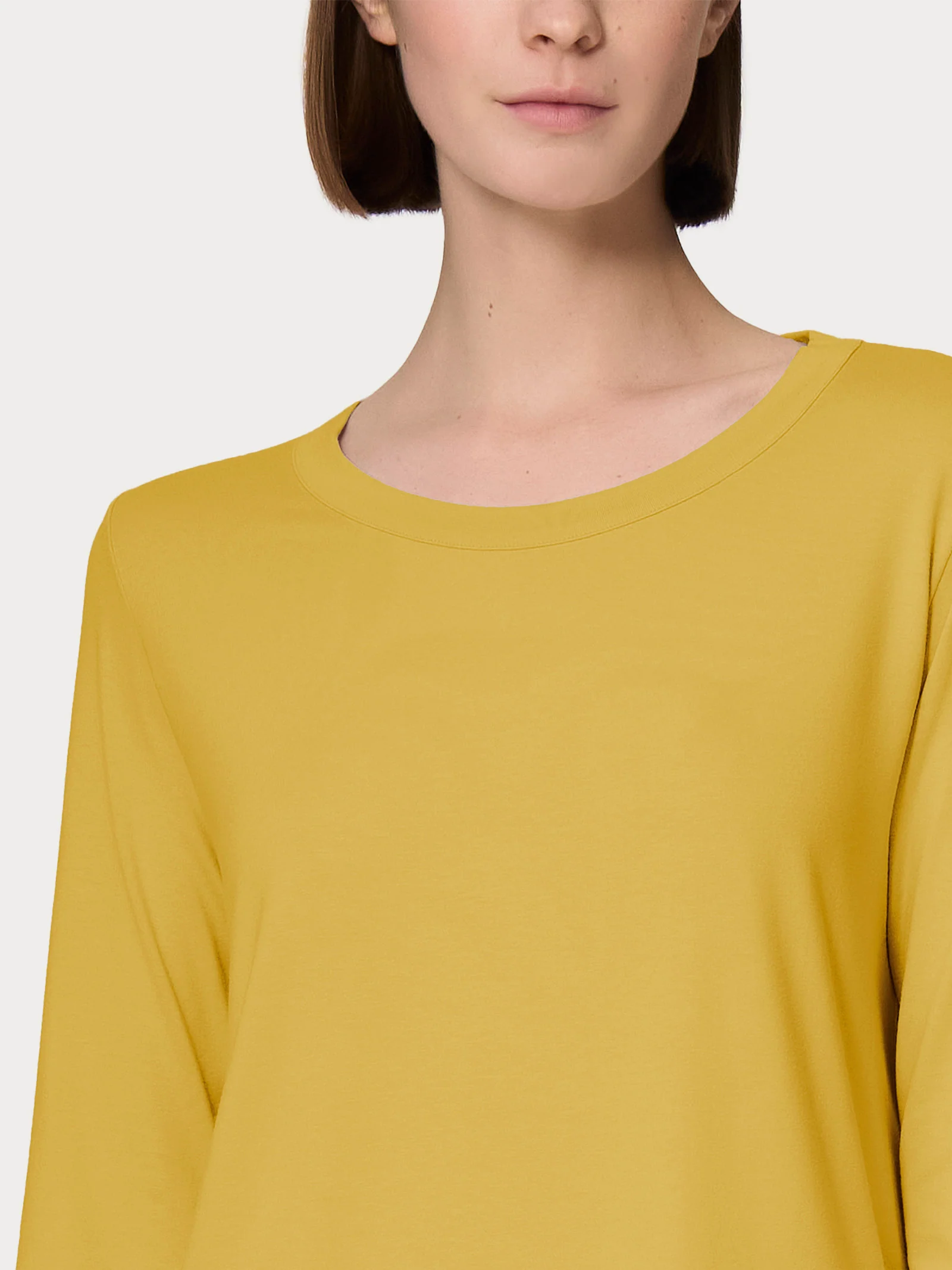 Maglietta girocollo con manica lunga in Eco Viscosa - Oil Yellow - Image 3