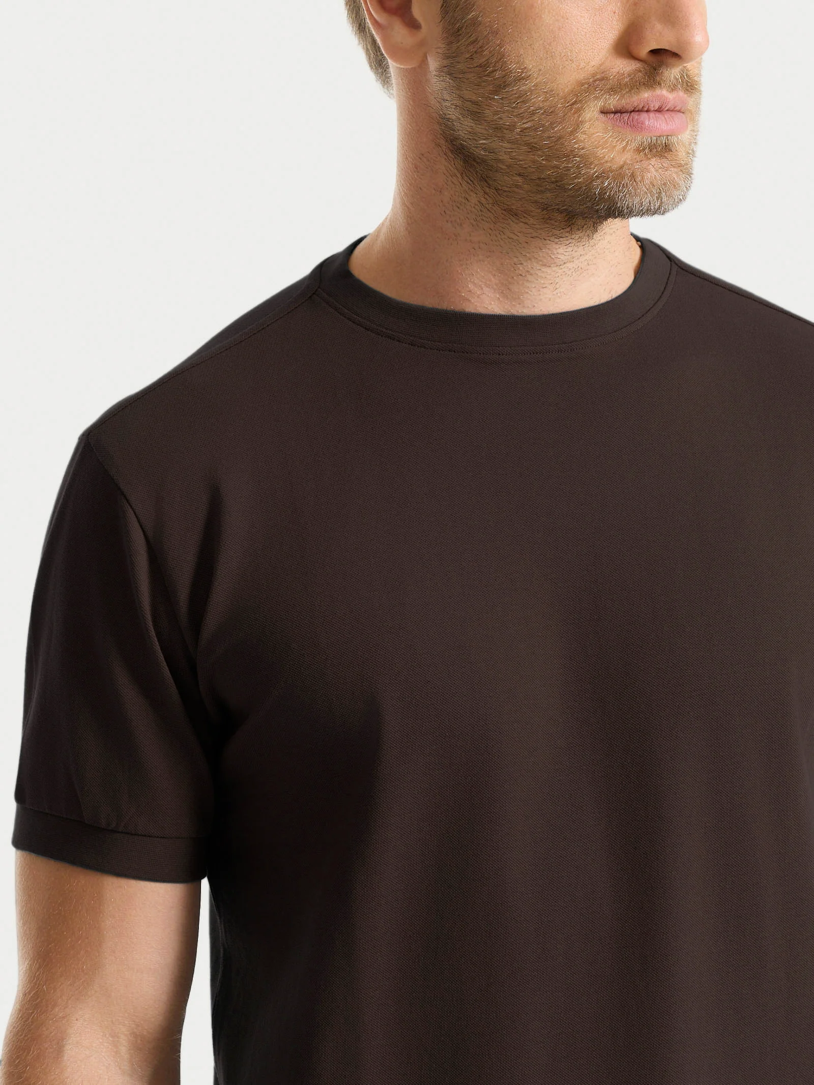 Maglietta girocollo in Eco Cotton Piquet Stretch - Chocolate Torte - Image 3