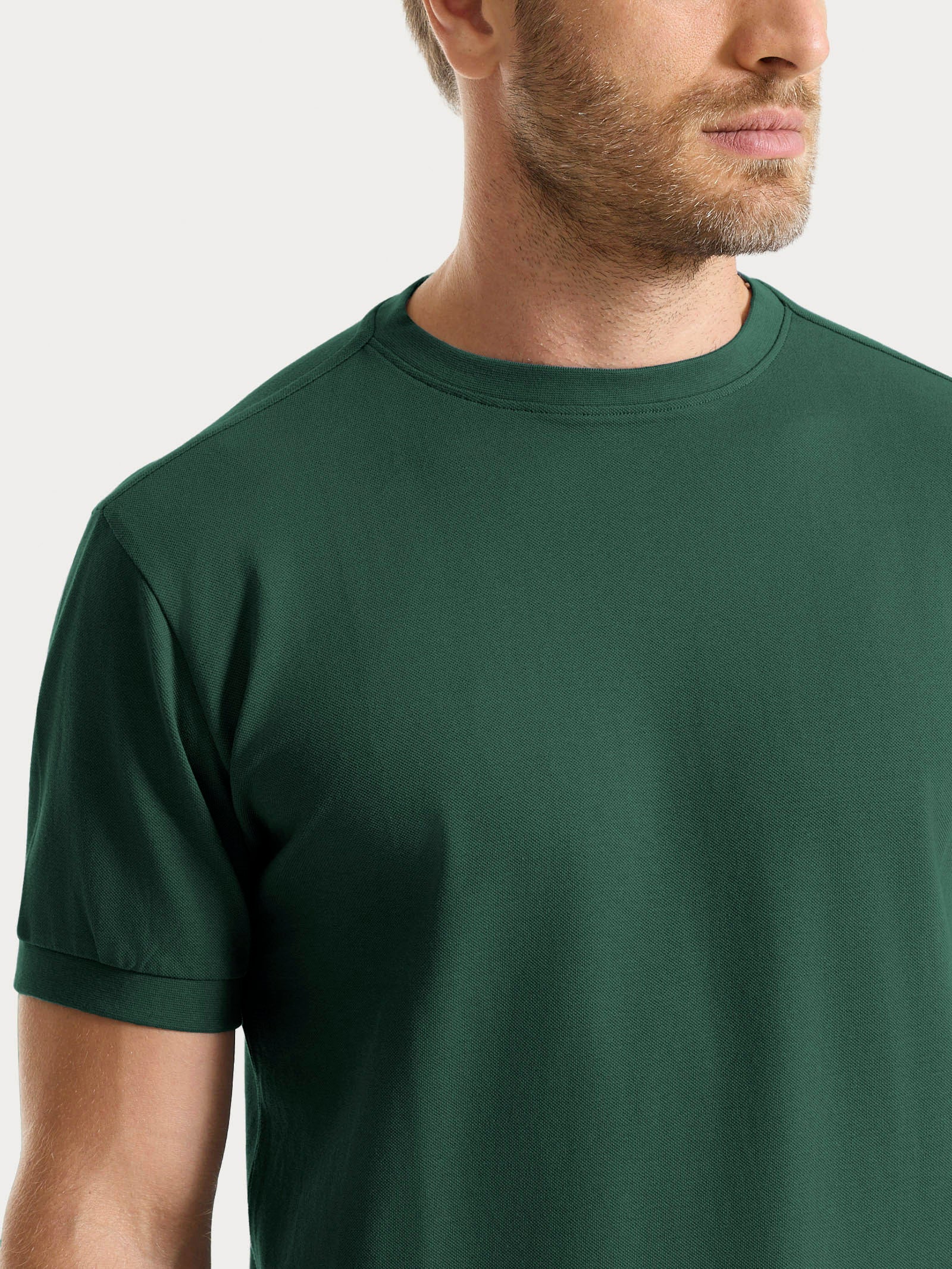 Maglietta girocollo in Eco Cotton Piquet Stretch - Pineneedle - Image 3