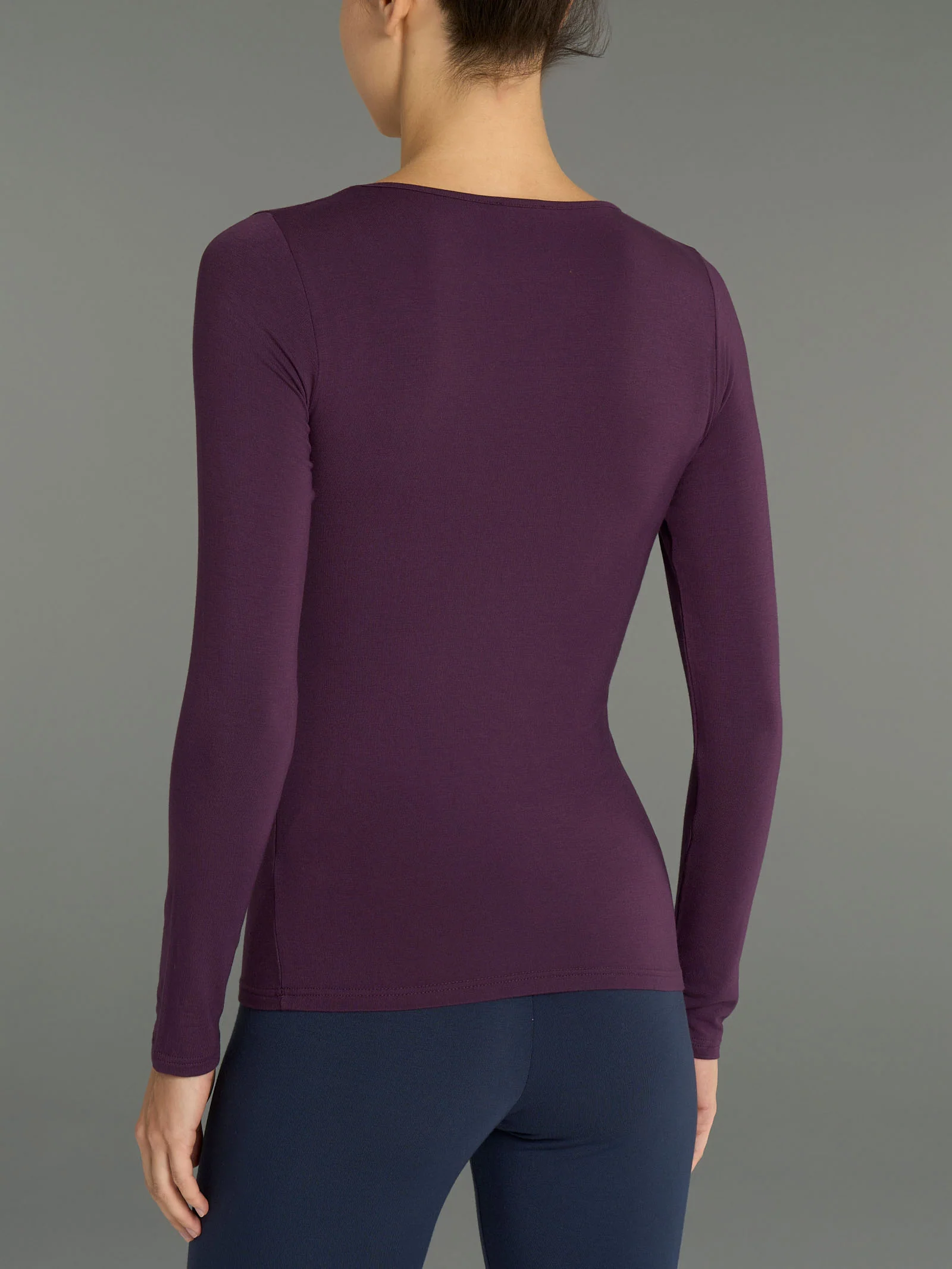 Maglietta girocollo in Eco Viscosa - Plum Perfect - Image 2