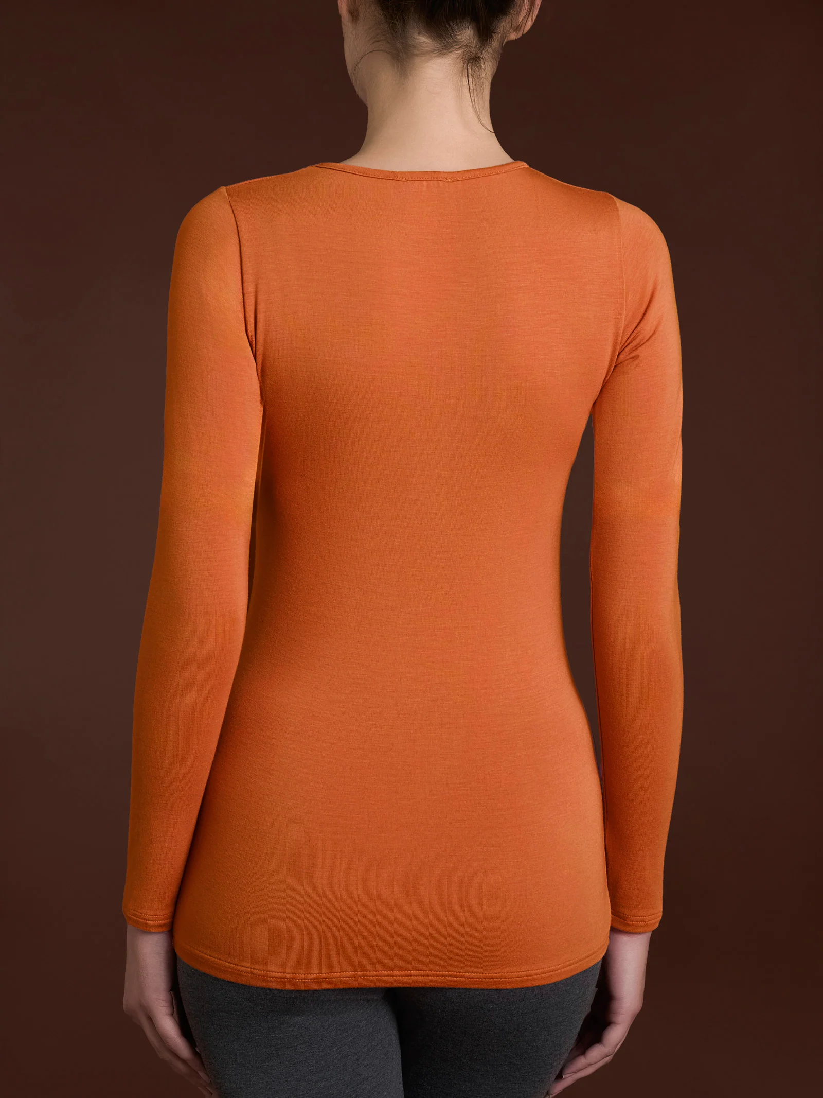 Maglietta girocollo in Eco Viscosa - Rust - Image 2