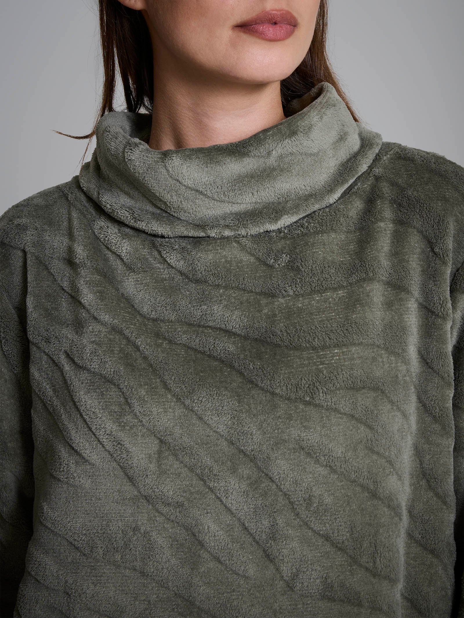 Maxi maglia in Coral Fleece - Shadow - Image 4