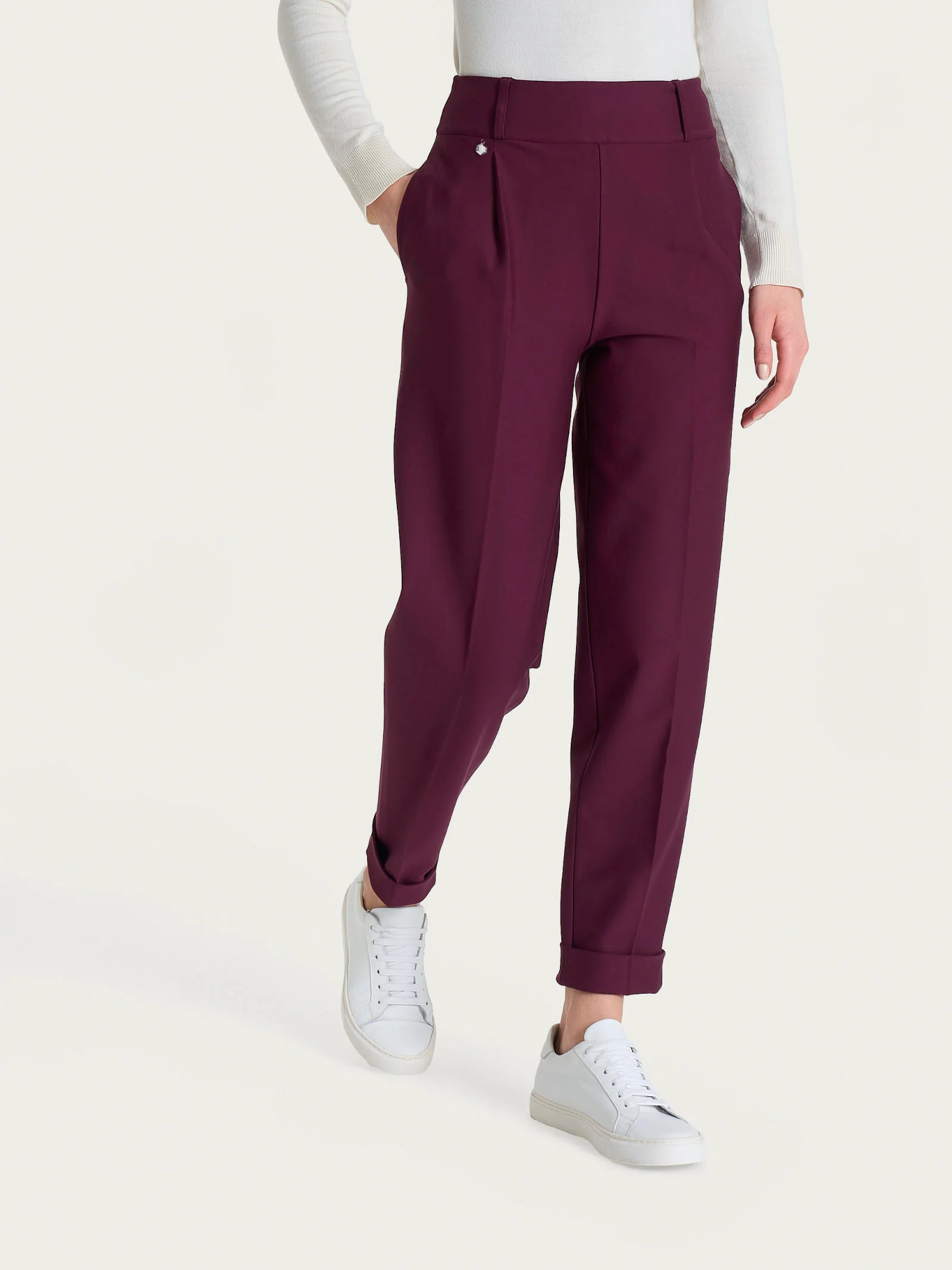 Pantalone a carota con tasche e pinces in Compact - Fig - Image 2