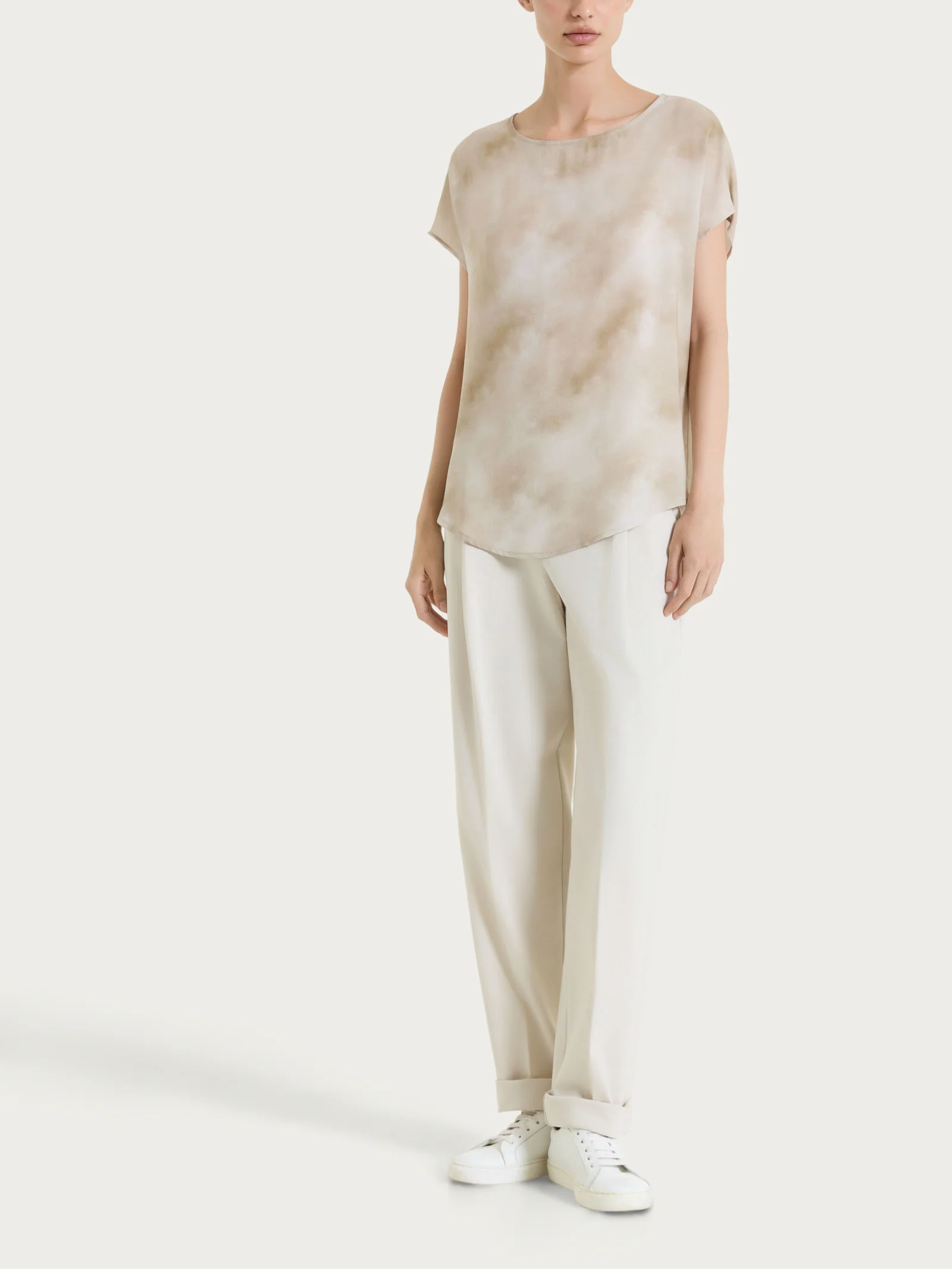 Pantalone a carota con tasche e pinces in Compact Light - Champignon - Image 8