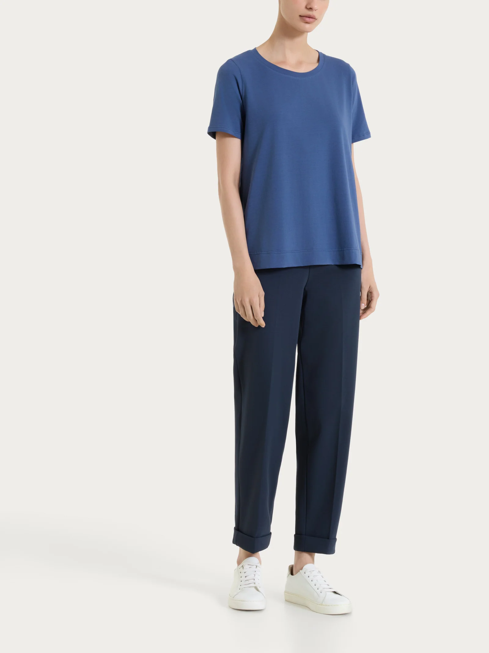 Pantalone a carota con tasche in Compact Light  - Bleu - Image 3