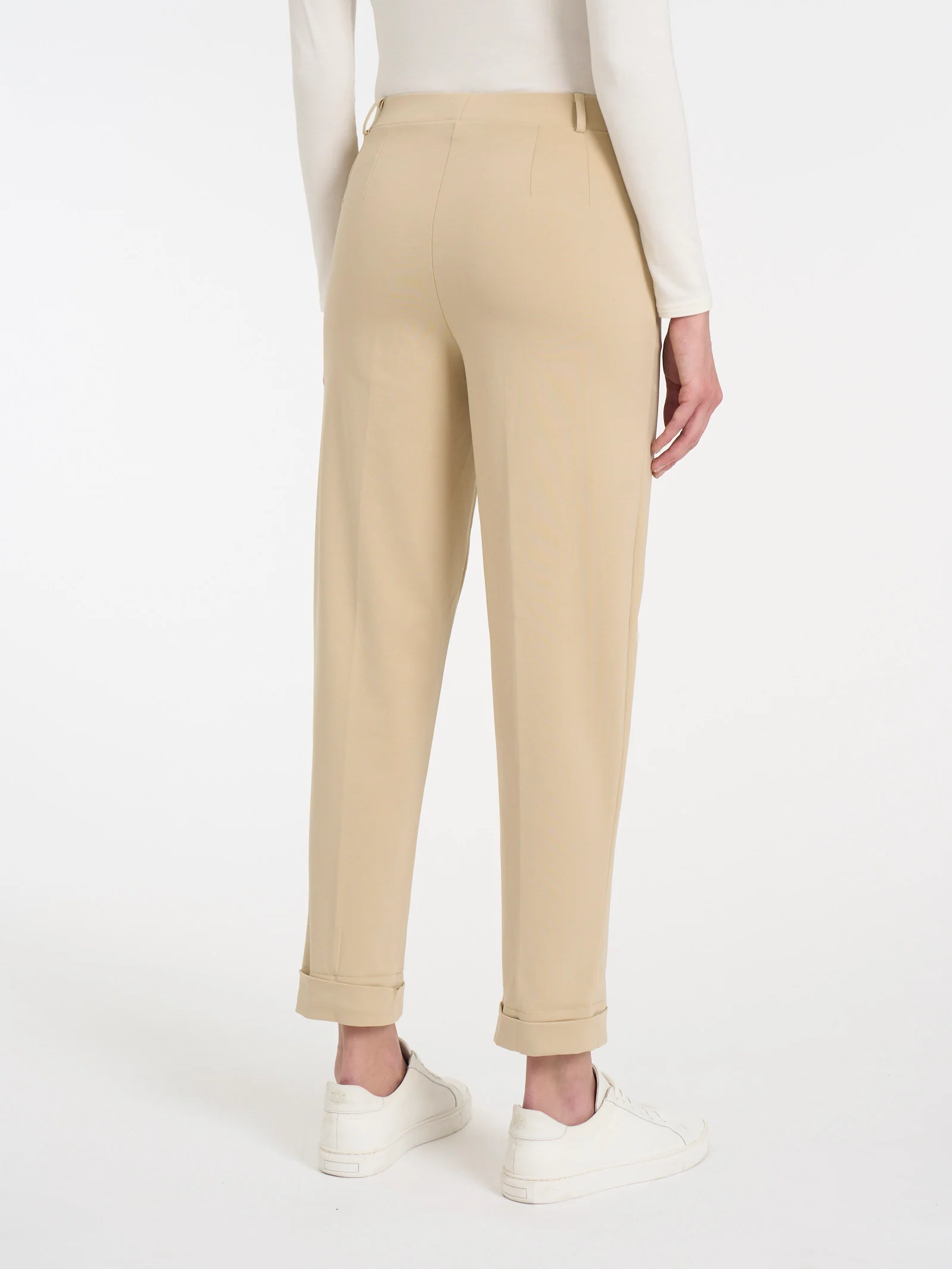 Pantalone a carota con tasche in Compact Light  - Irish Cream - Image 3