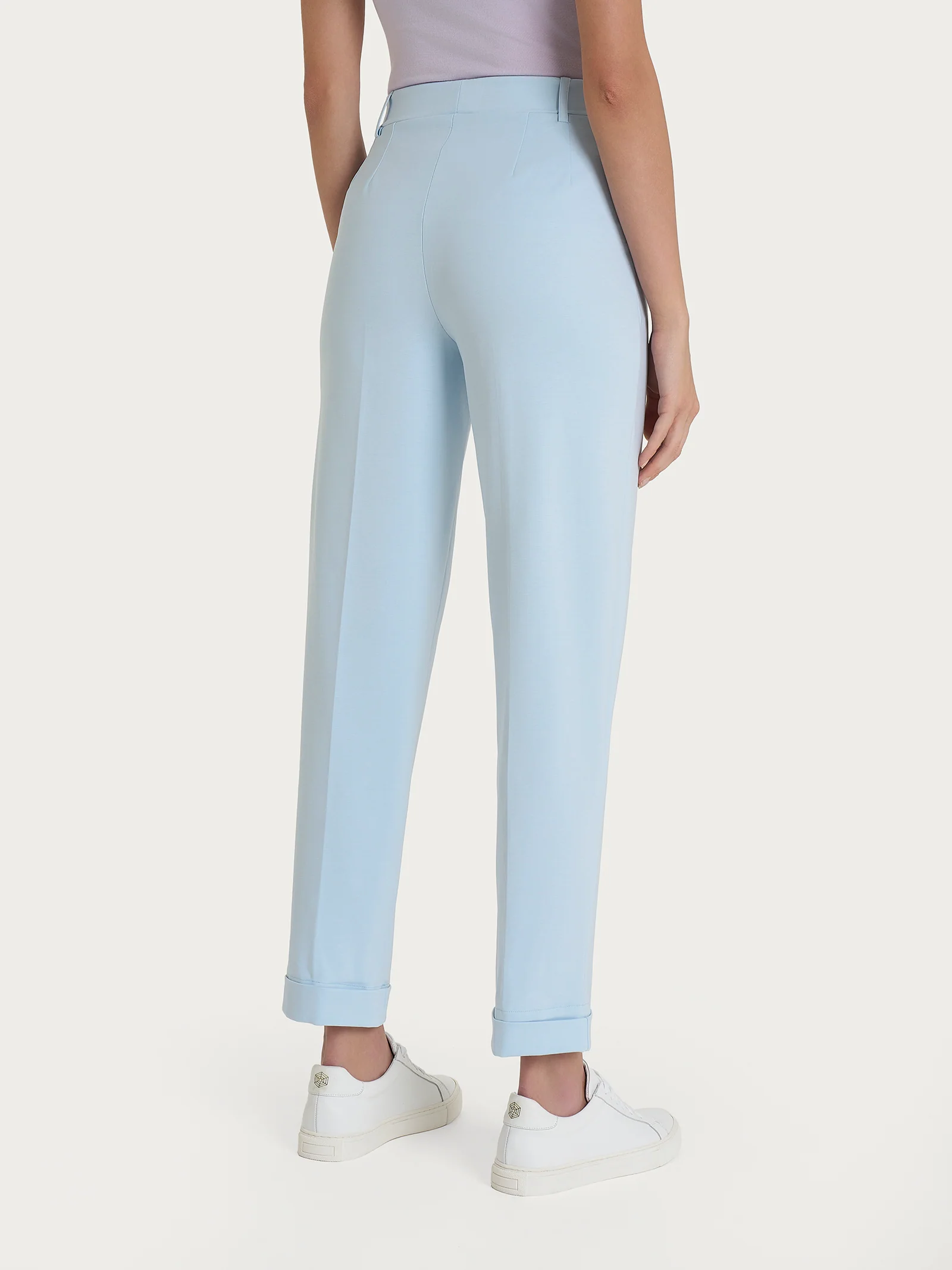 Pantalone a carota con tasche in Compact Light  - Skyway - Image 4