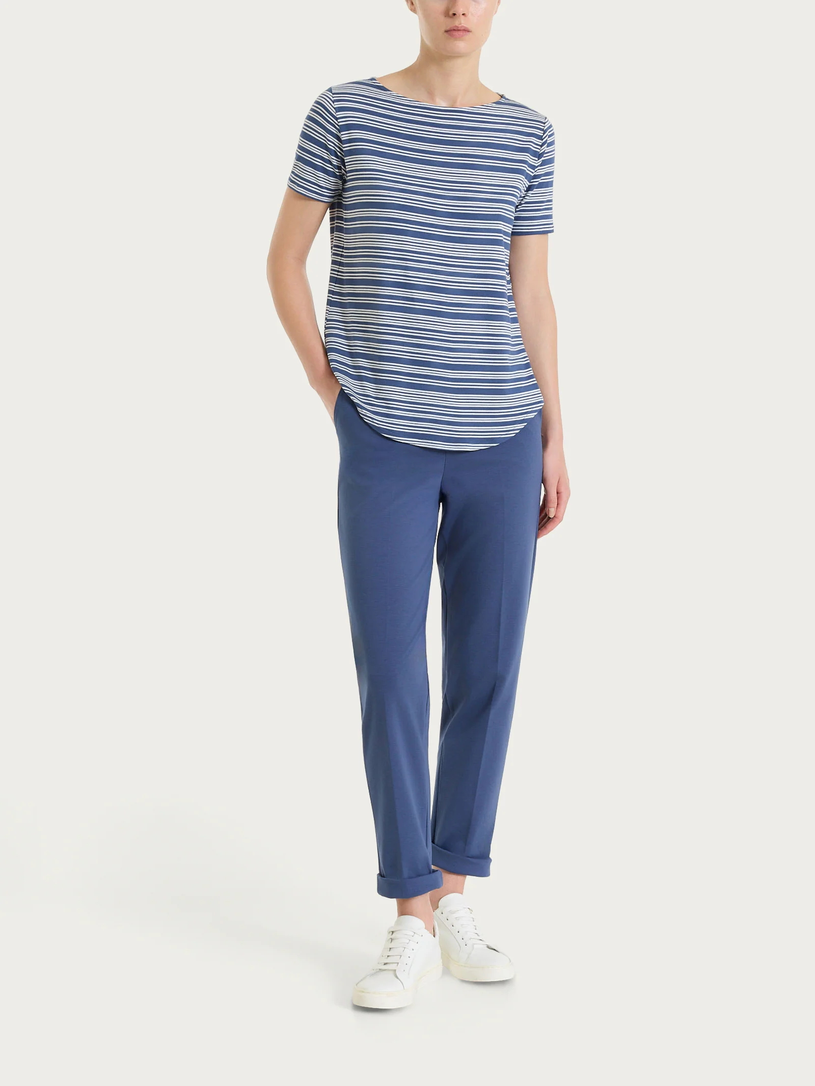 Pantalone a carota con tasche in Compact Light  - Oceana - Image 4