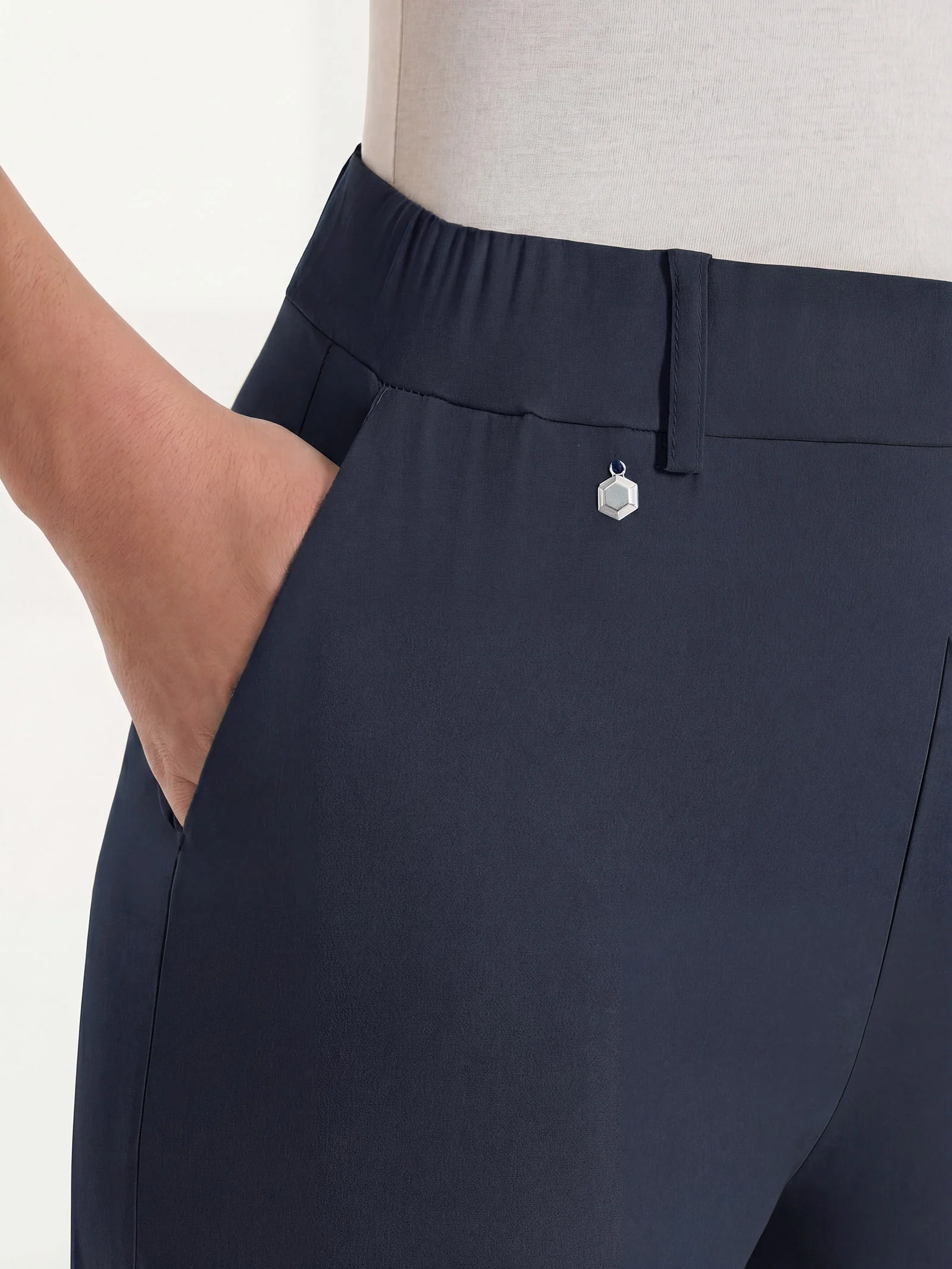 Pantalone a carota con tasche in Super Fresh - Bleu - Image 3