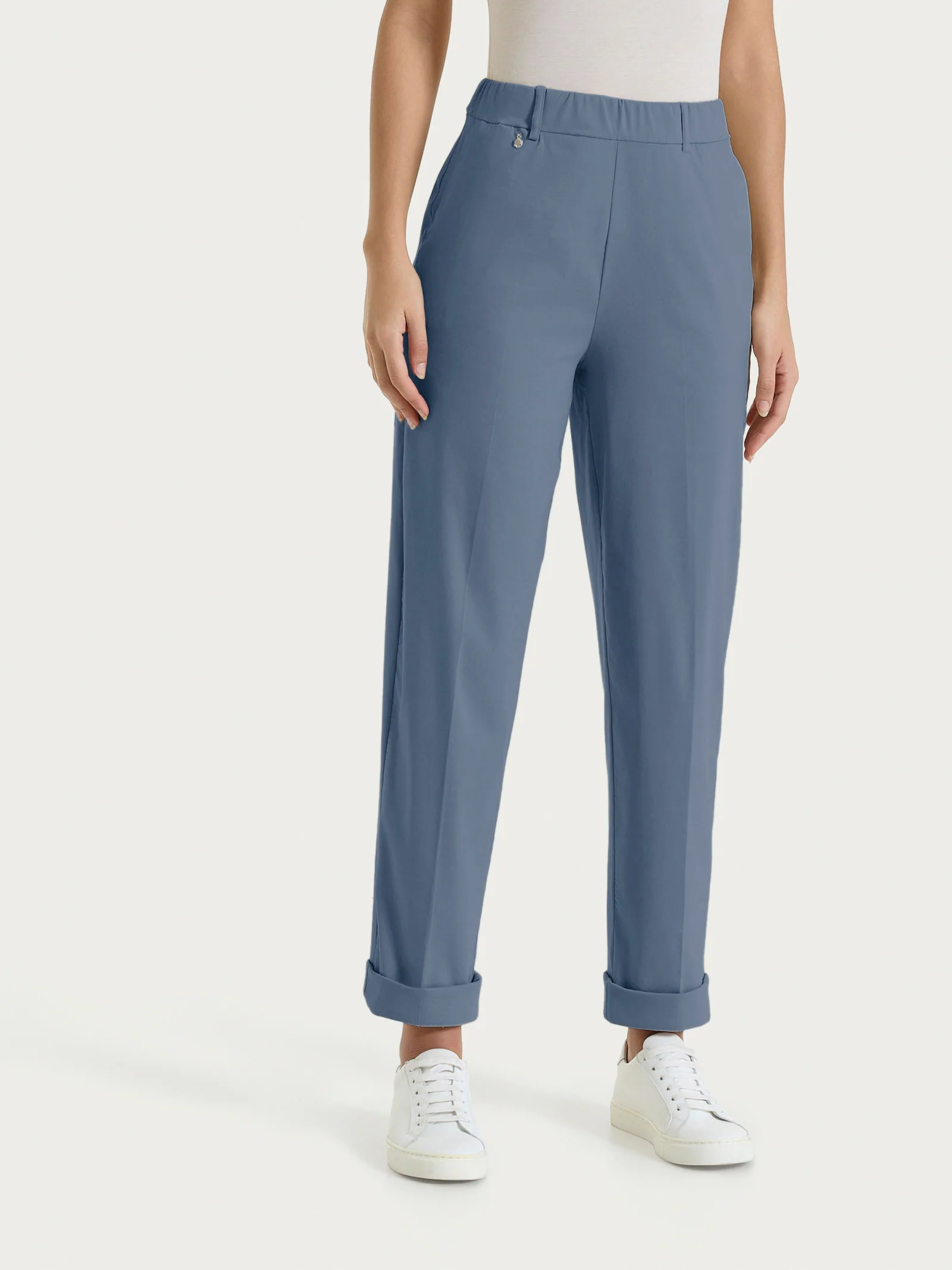 Pantalone a carota con tasche in Super Fresh - Turbulence - Image 2