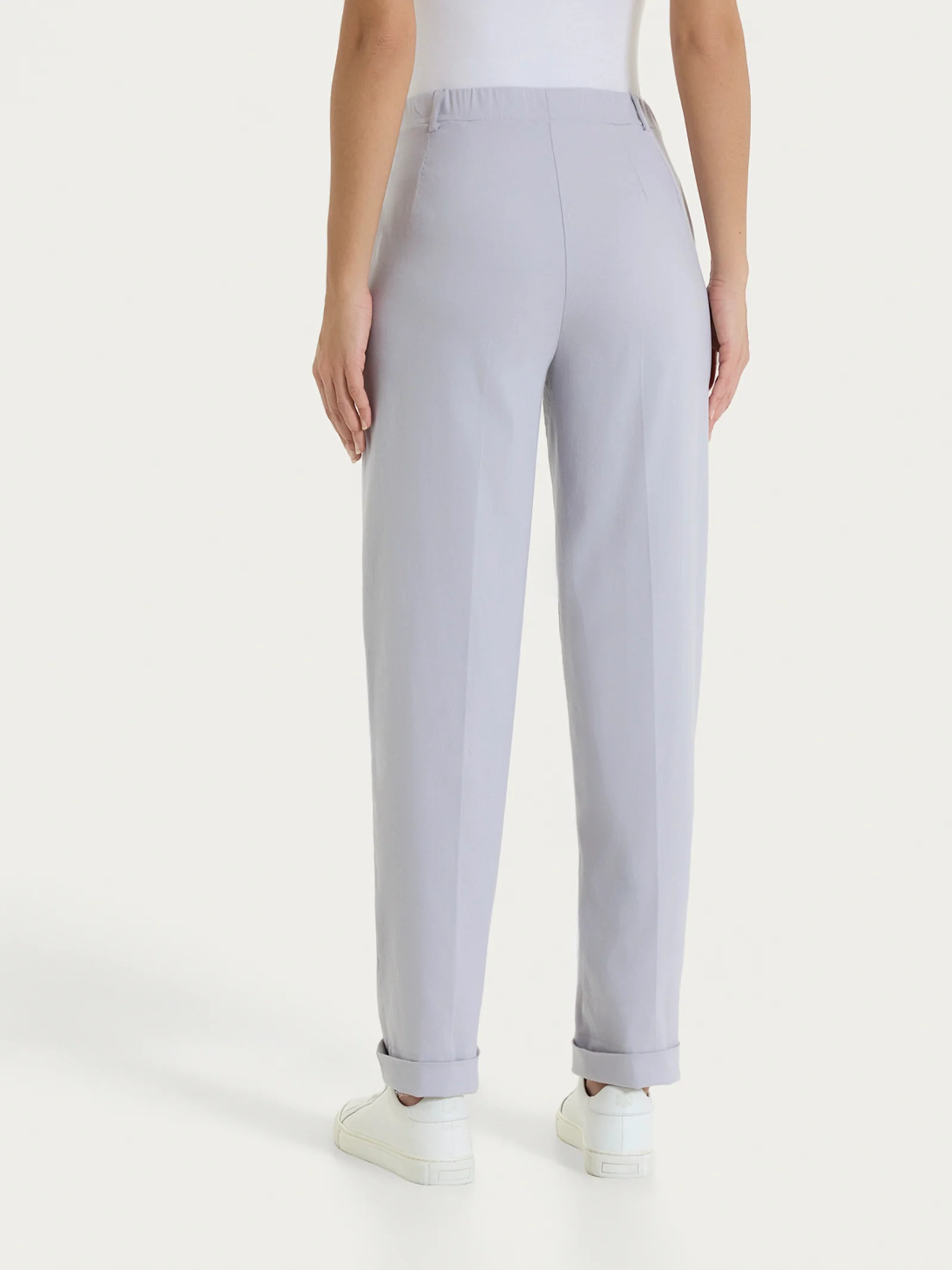 Pantalone a carota con tasche in Super Fresh - Silver Sconce - Image 5