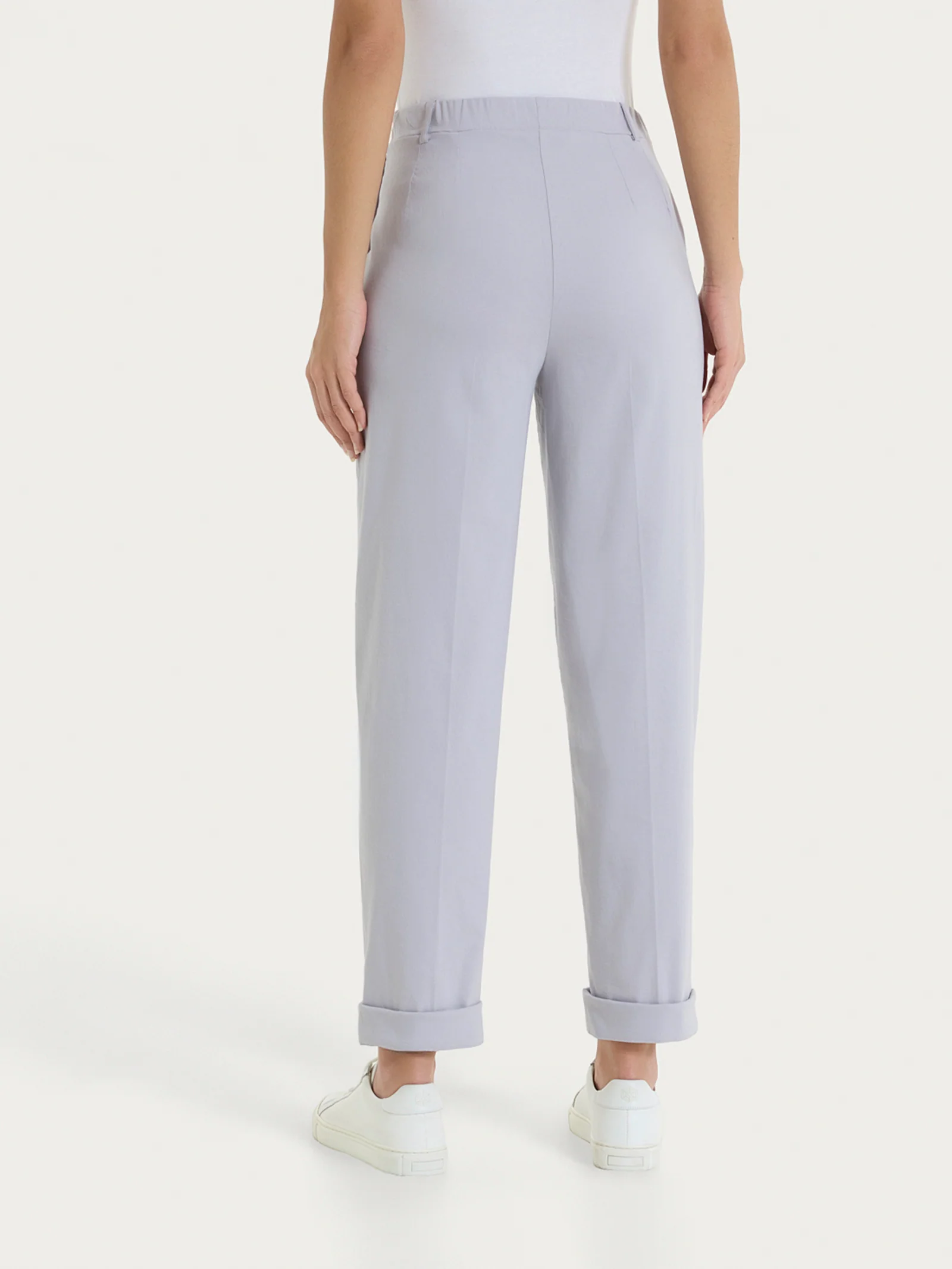 Pantalone a carota con tasche in Super Fresh - Silver Sconce - Image 6