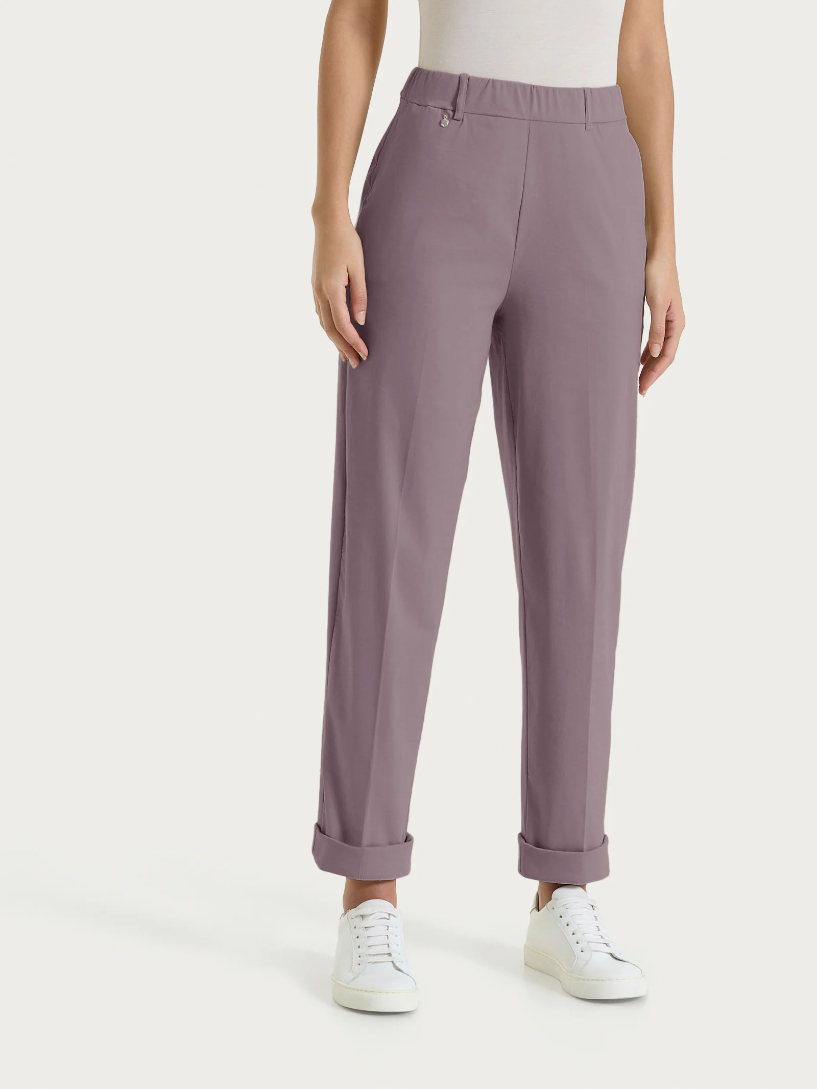 Pantalone a carota con tasche in Super Fresh - Plum Truffle - Image 2