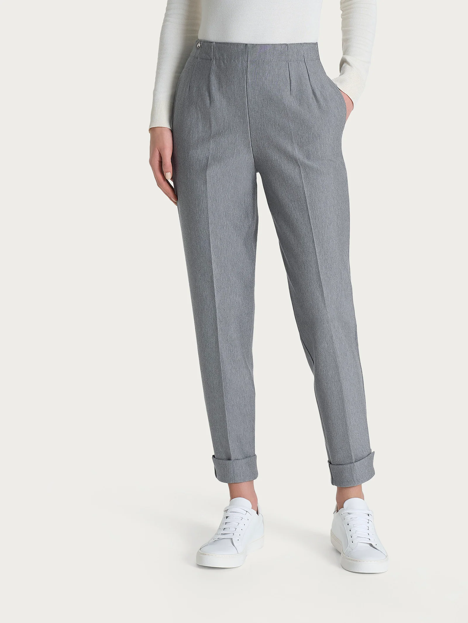 Pantalone a carota con tasche in tessuto Compact - Grigio Mel. - Image 2