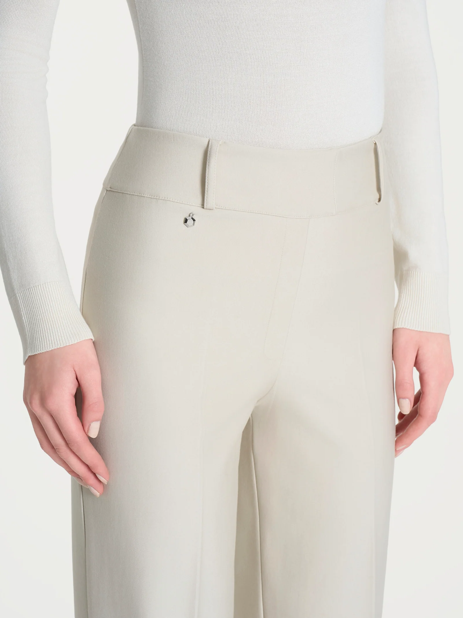 Pantalone a carota in Compact  - Champignon - Image 3