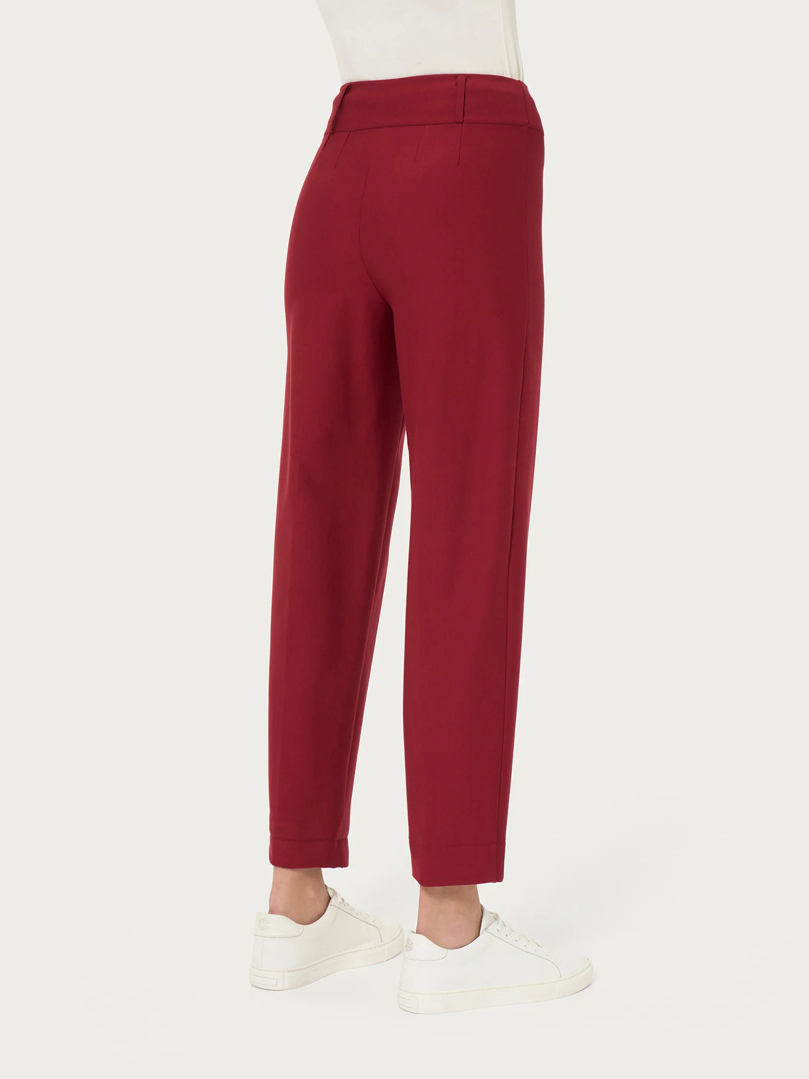 Pantalone a carota in Compact  - Tibetan Red - Image 2