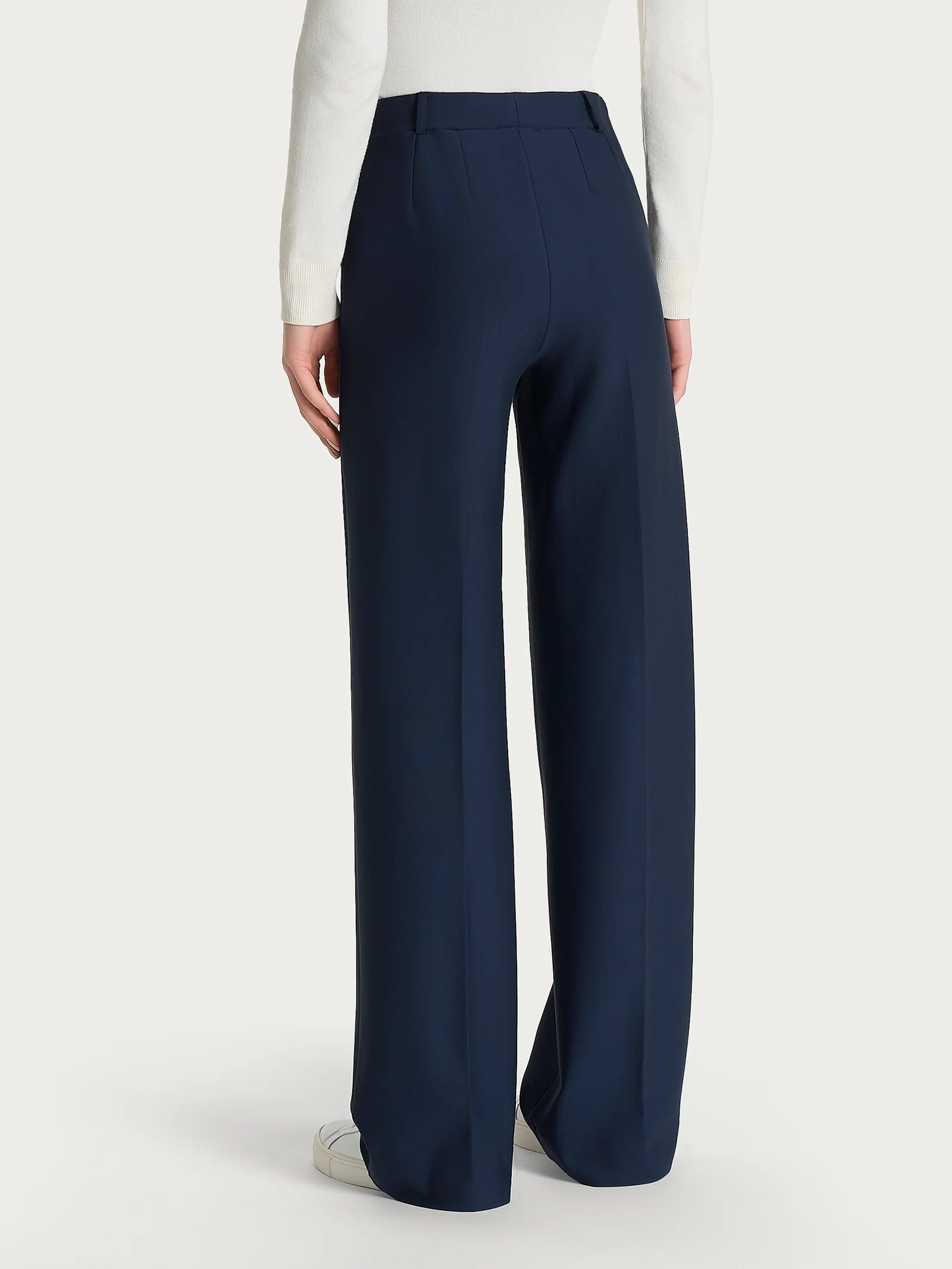 Pantalone a palazzo con tasche in Compact - Persia - Image 2