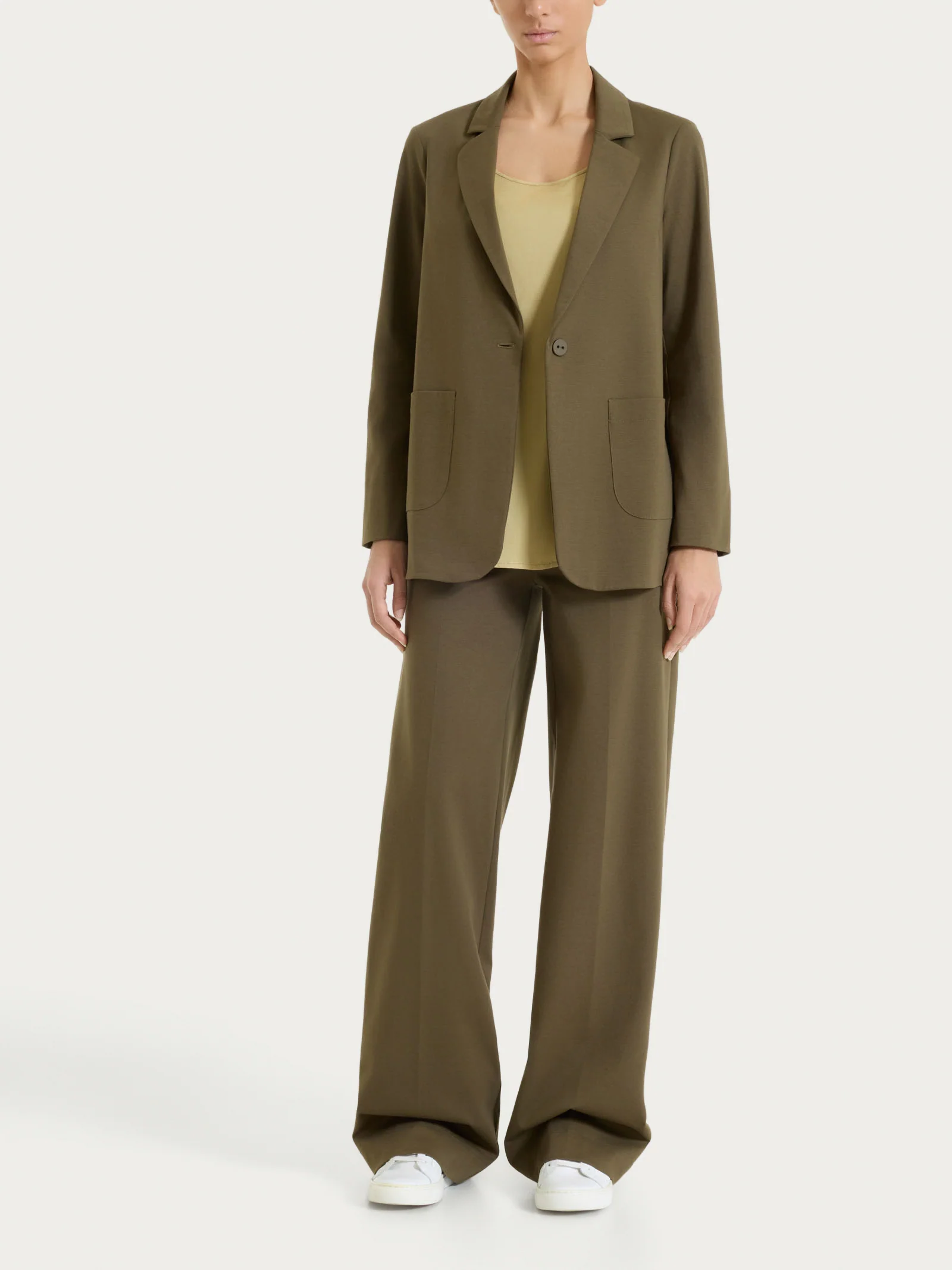 Pantalone a palazzo con tasche in Compact Light - Dark Olive - Image 9
