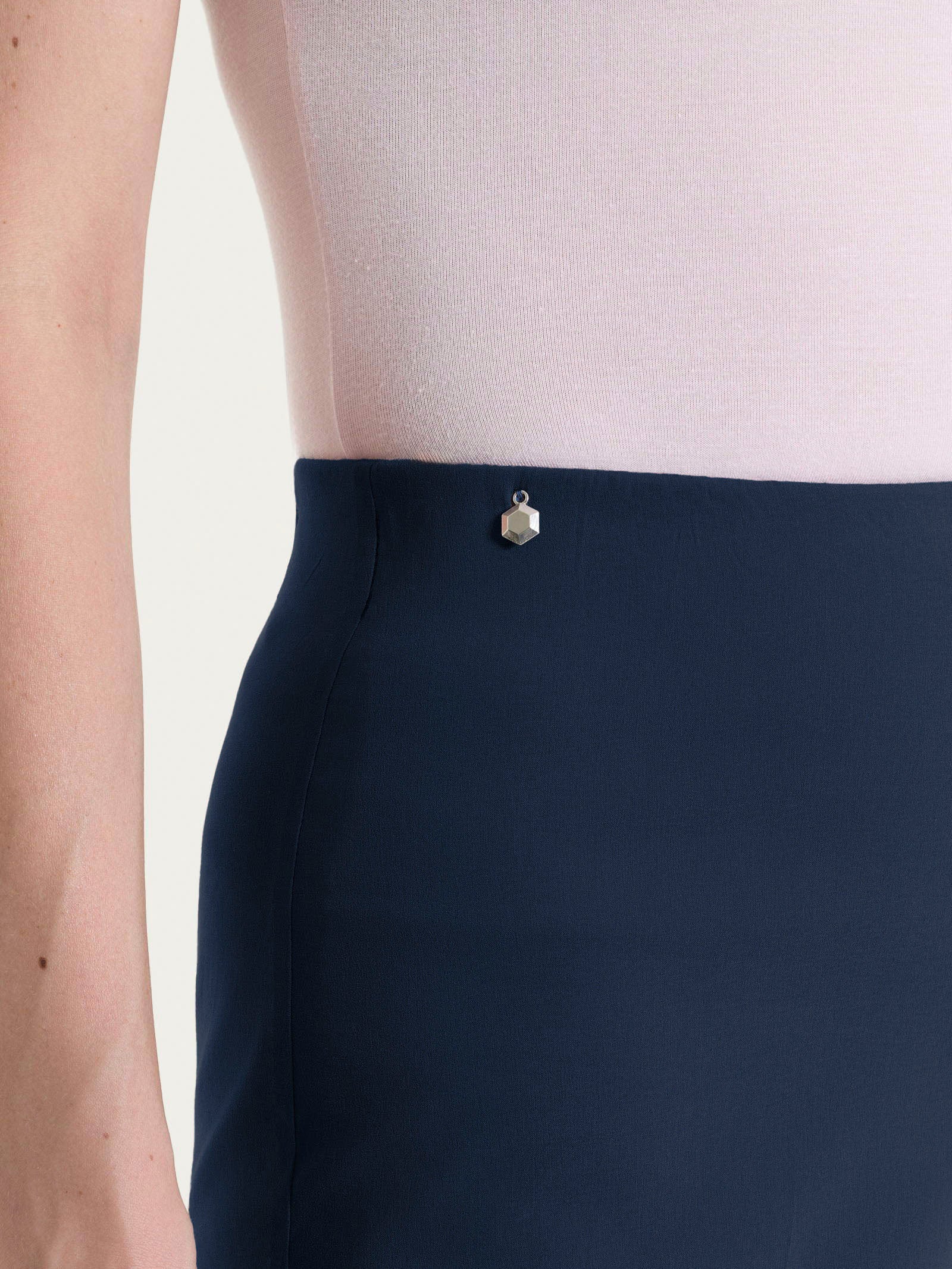 Pantalone a palazzo leggero in Super Fresh - Bleu - Image 3