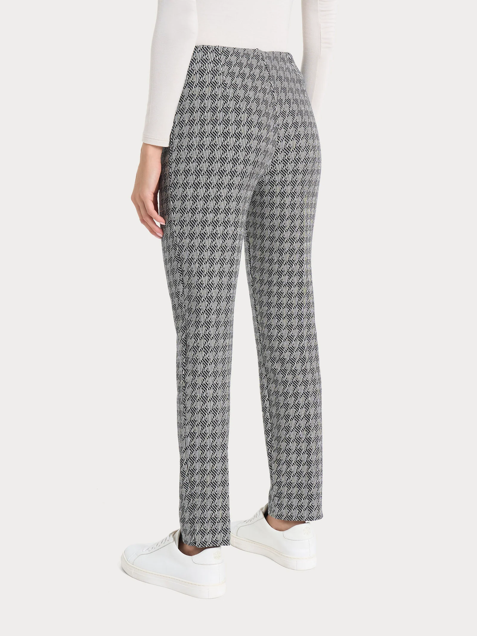 Pantalone a sigaretta con pied de poule in Eco Jacquard - Fant.Nero - Image 2
