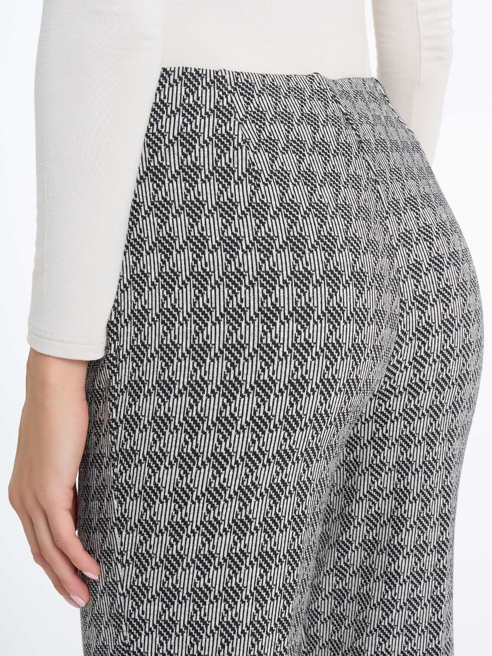 Pantalone a sigaretta con pied de poule in Eco Jacquard - Fant.Nero - Image 3