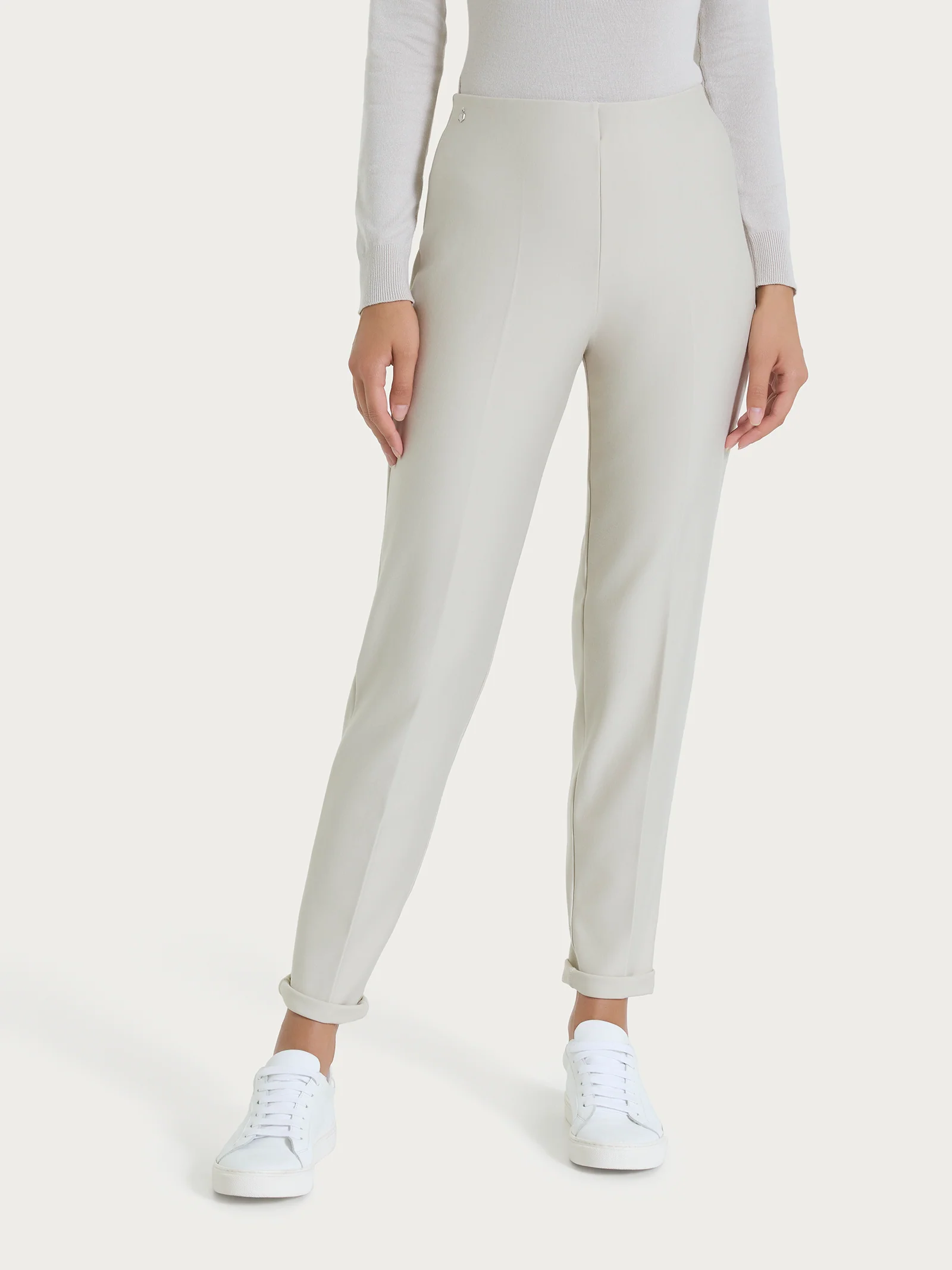 Pantalone a sigaretta con risvolto in Compact - Champignon - Image 2