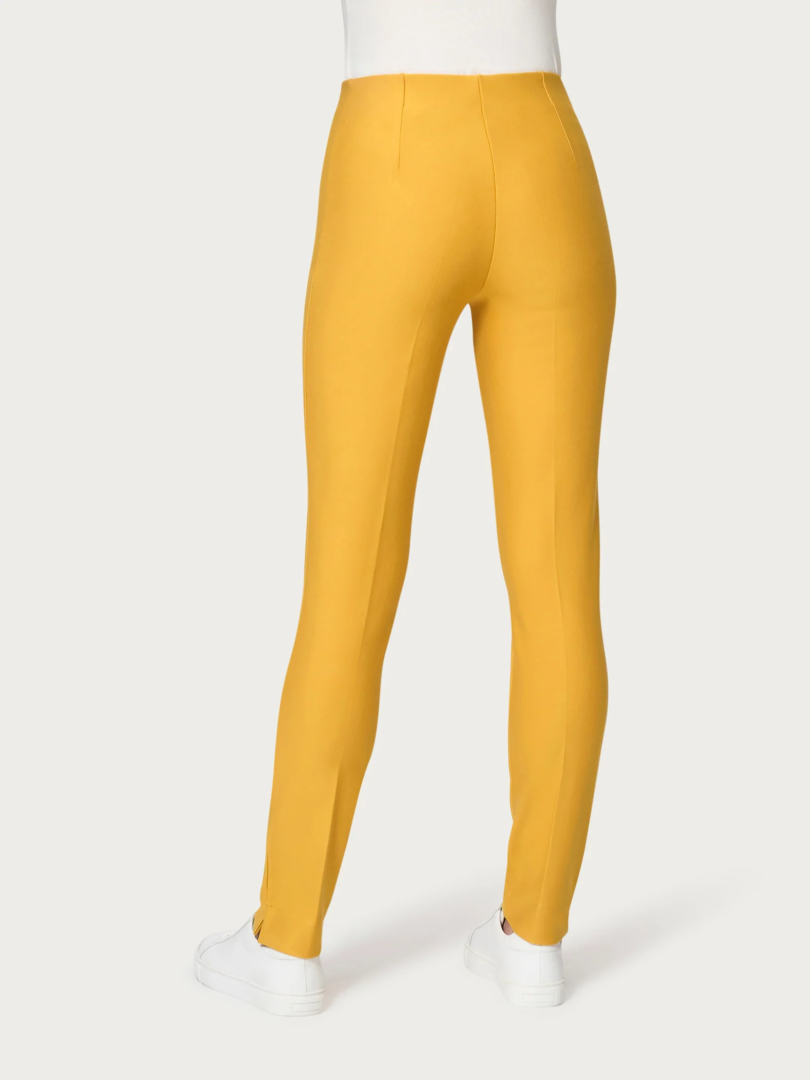 Pantalone a sigaretta con spacchetti in Compact - Golden Spice - Image 2