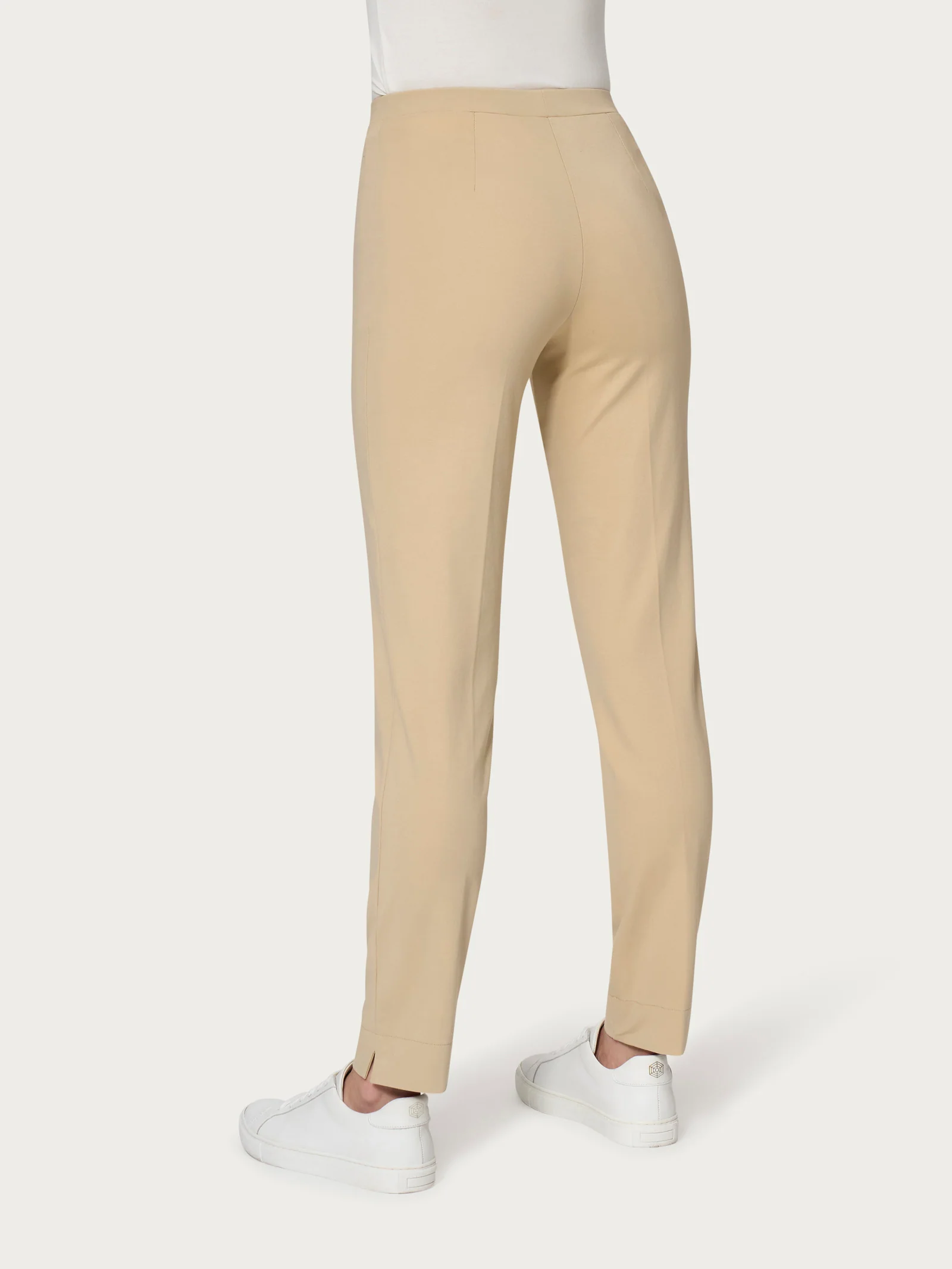 Pantalone a sigaretta con spacchetti in Compact Light - Irish Cream - Image 2