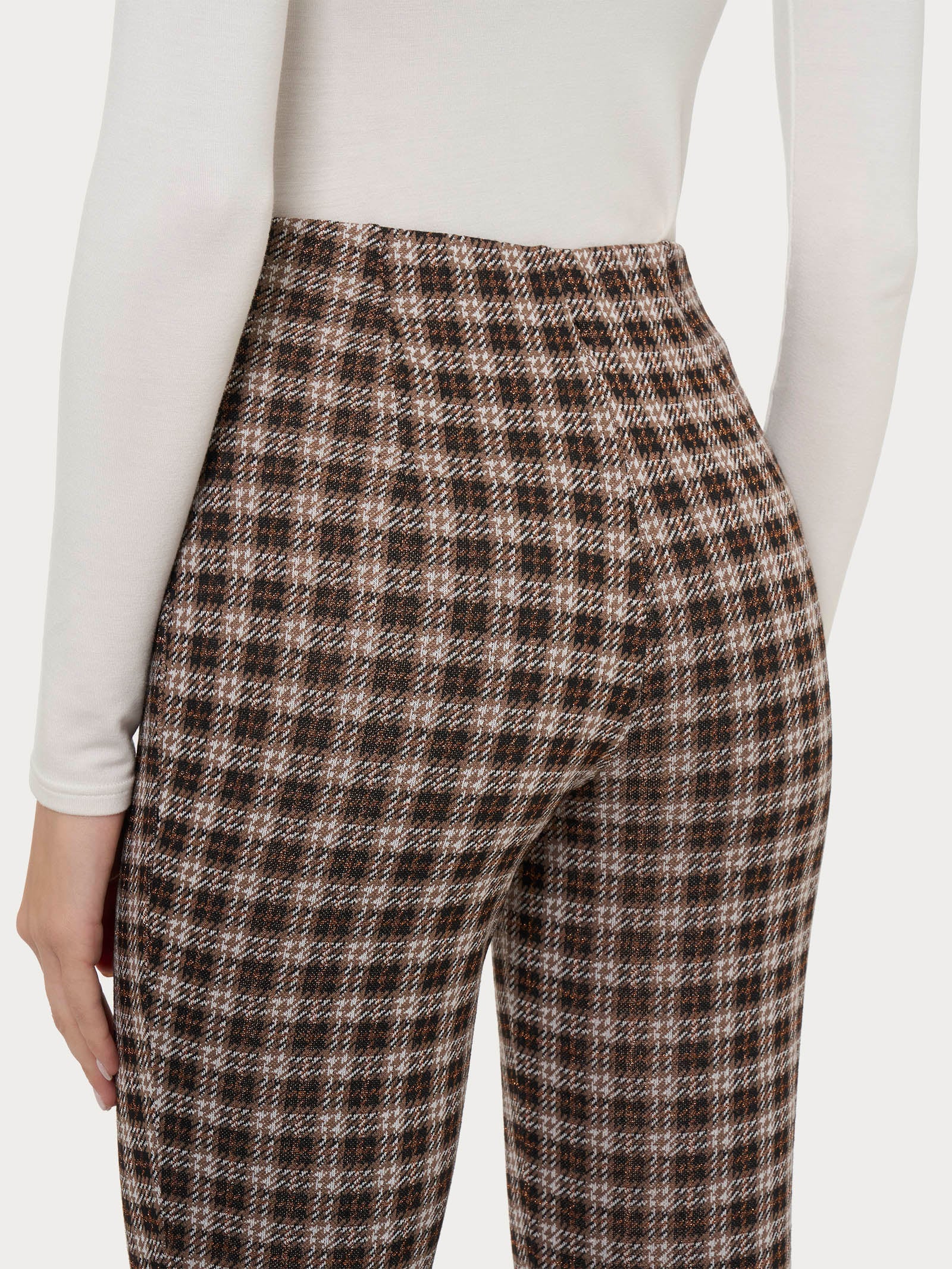 Pantalone a sigaretta con spacchetti in tessuto Eco Jacquard - Fant.Nero - Image 3