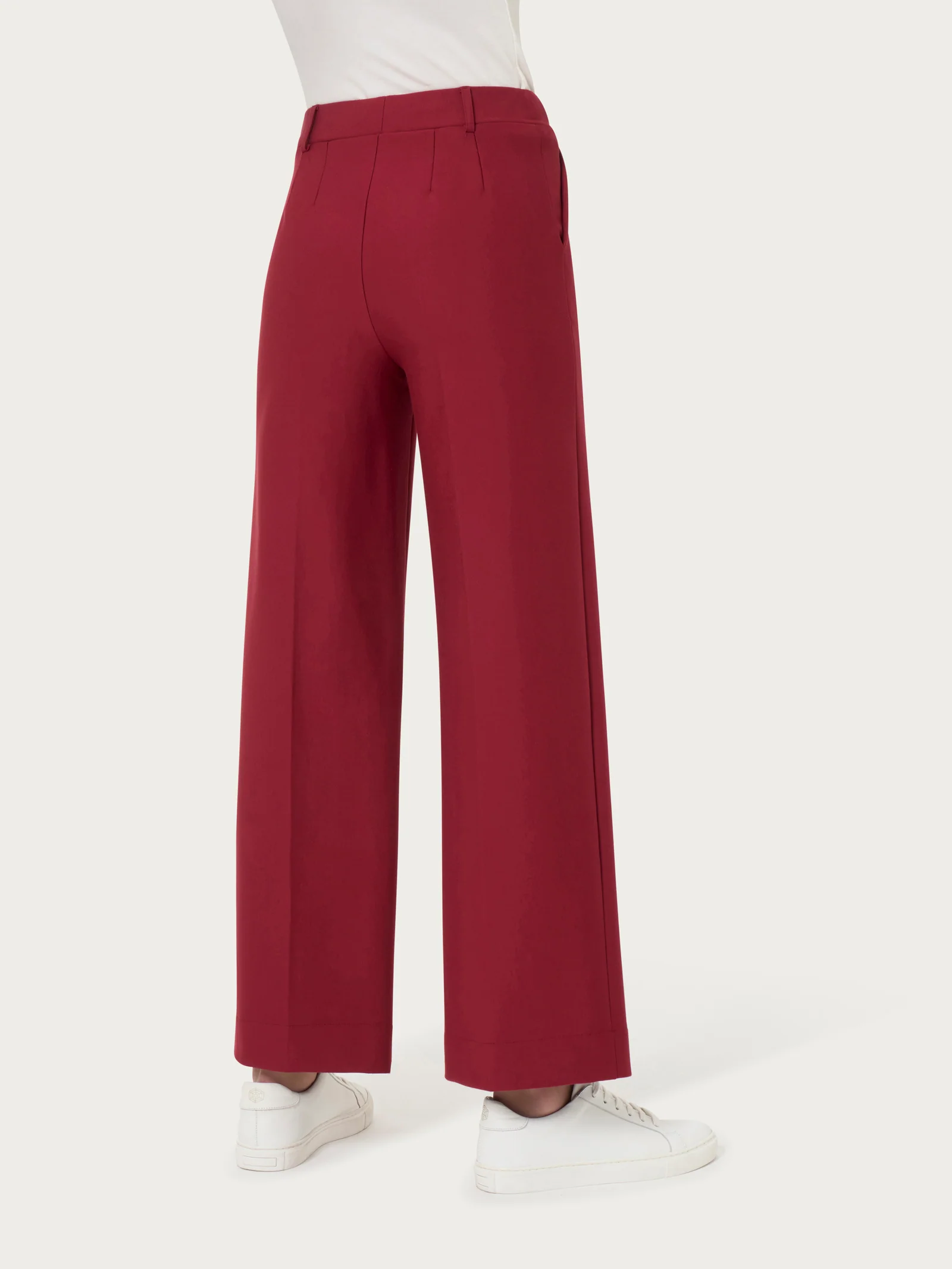 Pantalone ampio alla caviglia in Compact - Tibetan Red - Image 2