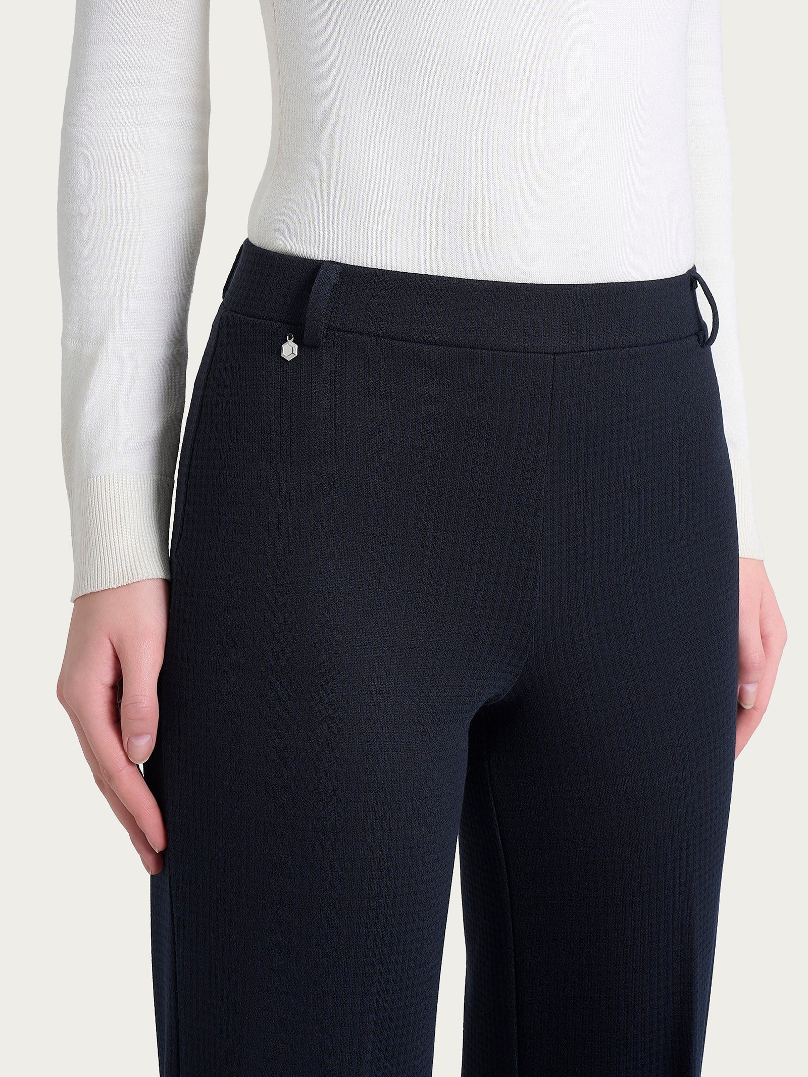 Pantalone ampio con tasche e micro check in Eco Jacquard - Fant.Bleu - Image 3