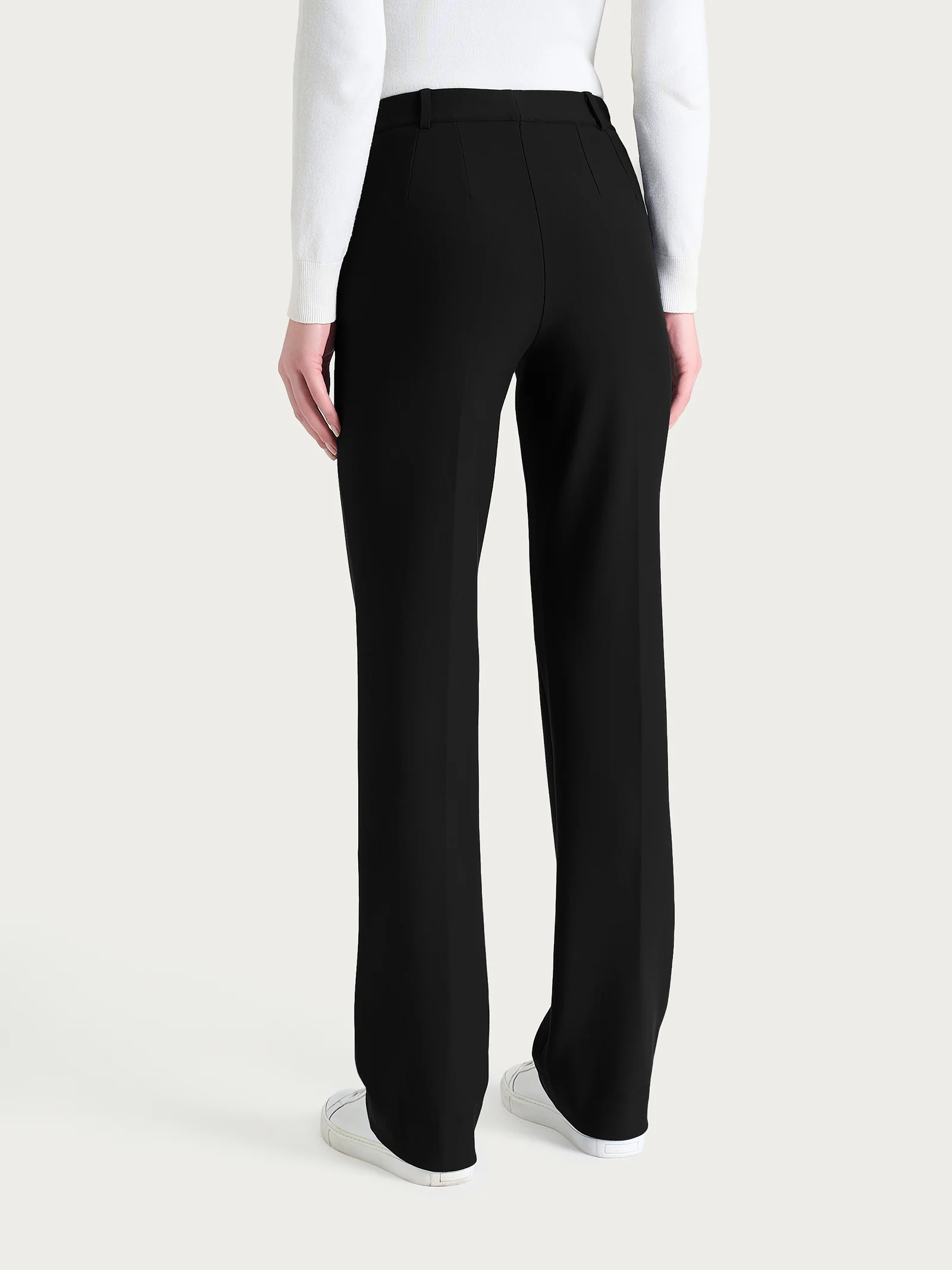Pantalone ampio con tasche e risvolto in Compact - Nero - Image 3