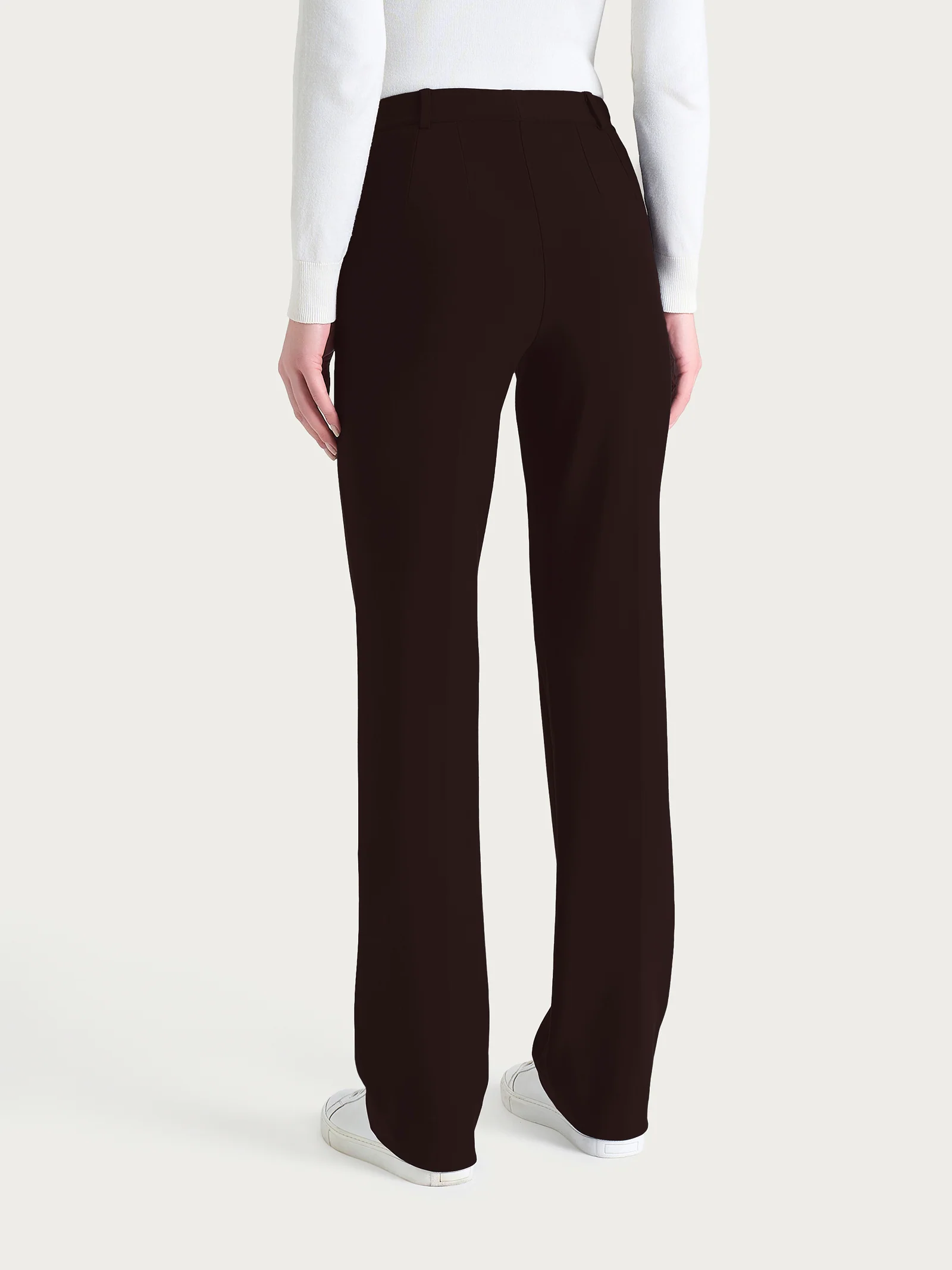 Pantalone ampio con tasche e risvolto in Compact - Chocolate Torte - Image 3